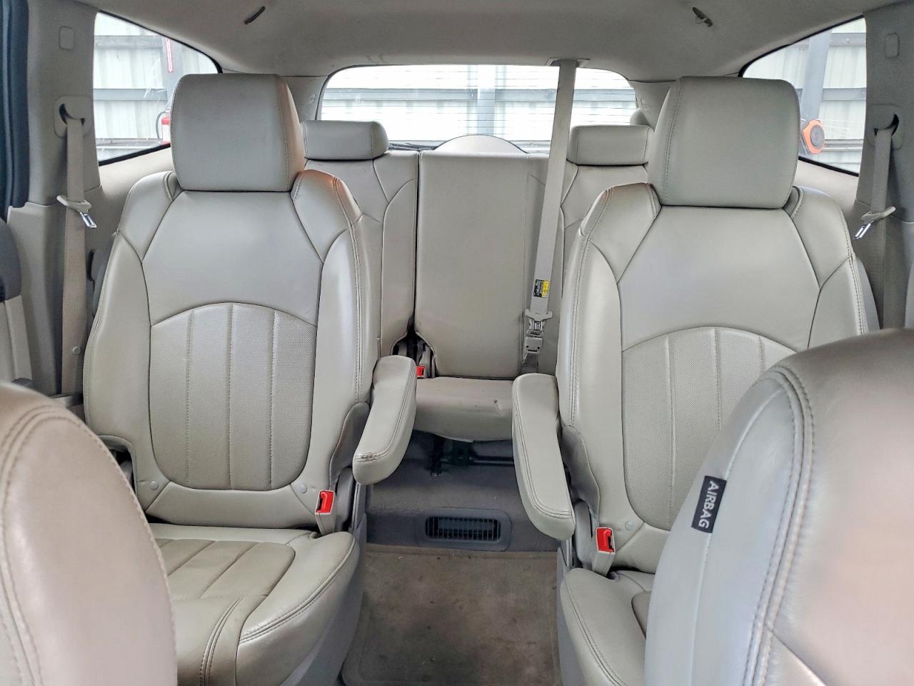 2014 Buick Enclave Серебряный vin: 5GAKRBKD8EJ256982