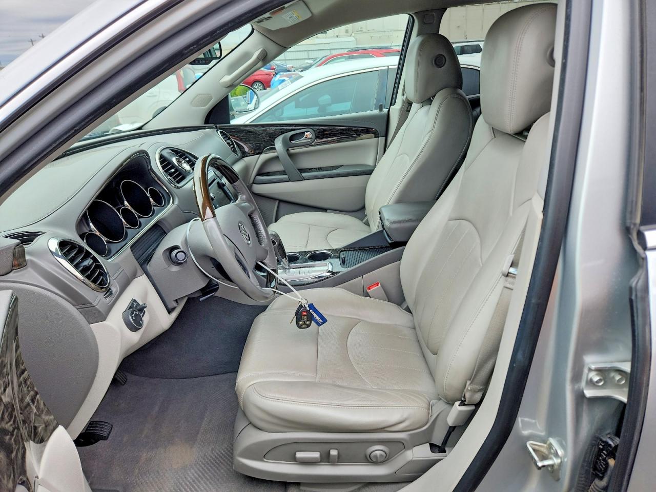 2014 Buick Enclave Silver vin: 5GAKRBKD8EJ301001