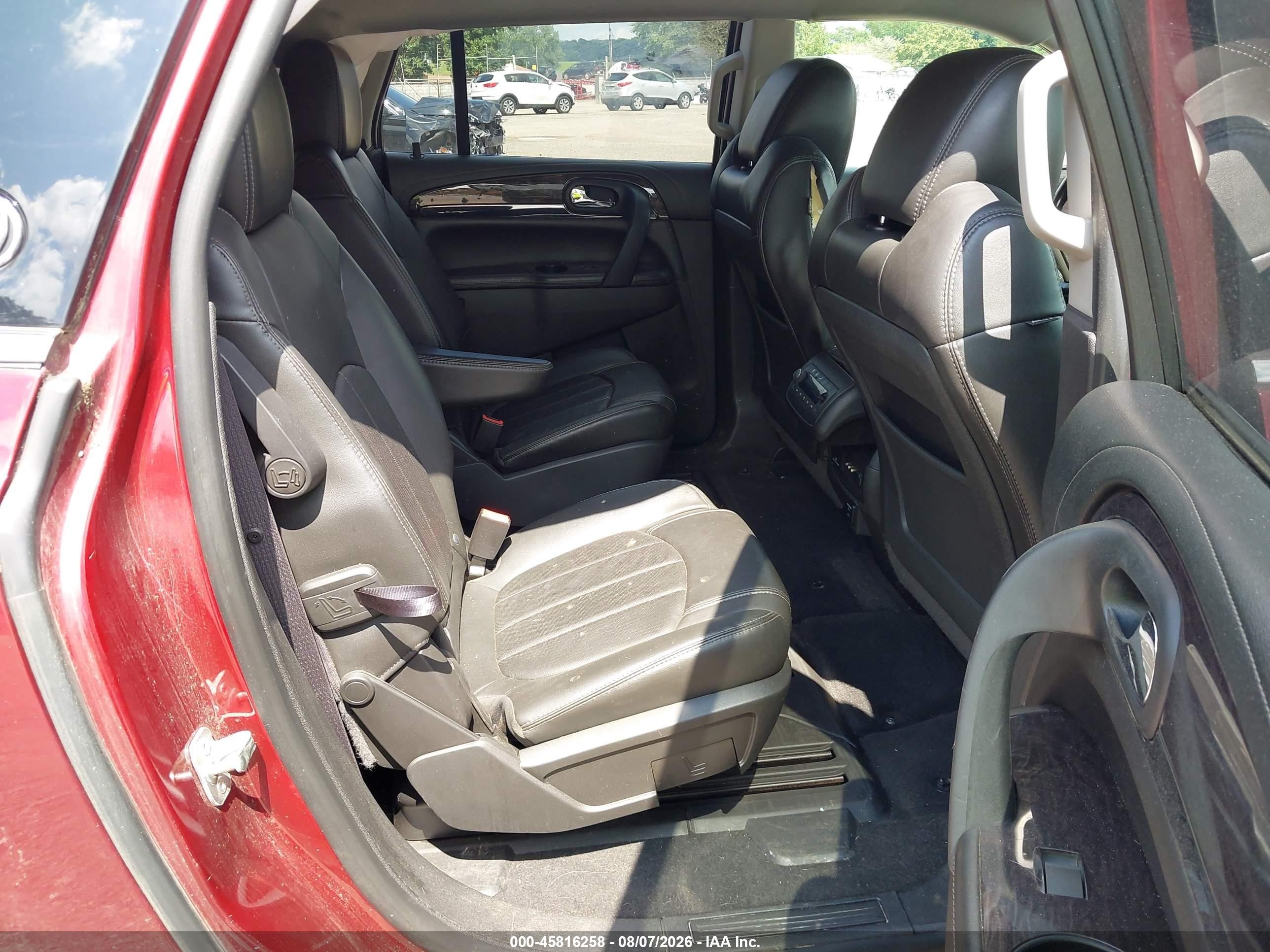 2015 Buick Enclave Leather Maroon vin: 5GAKRBKD8FJ106159