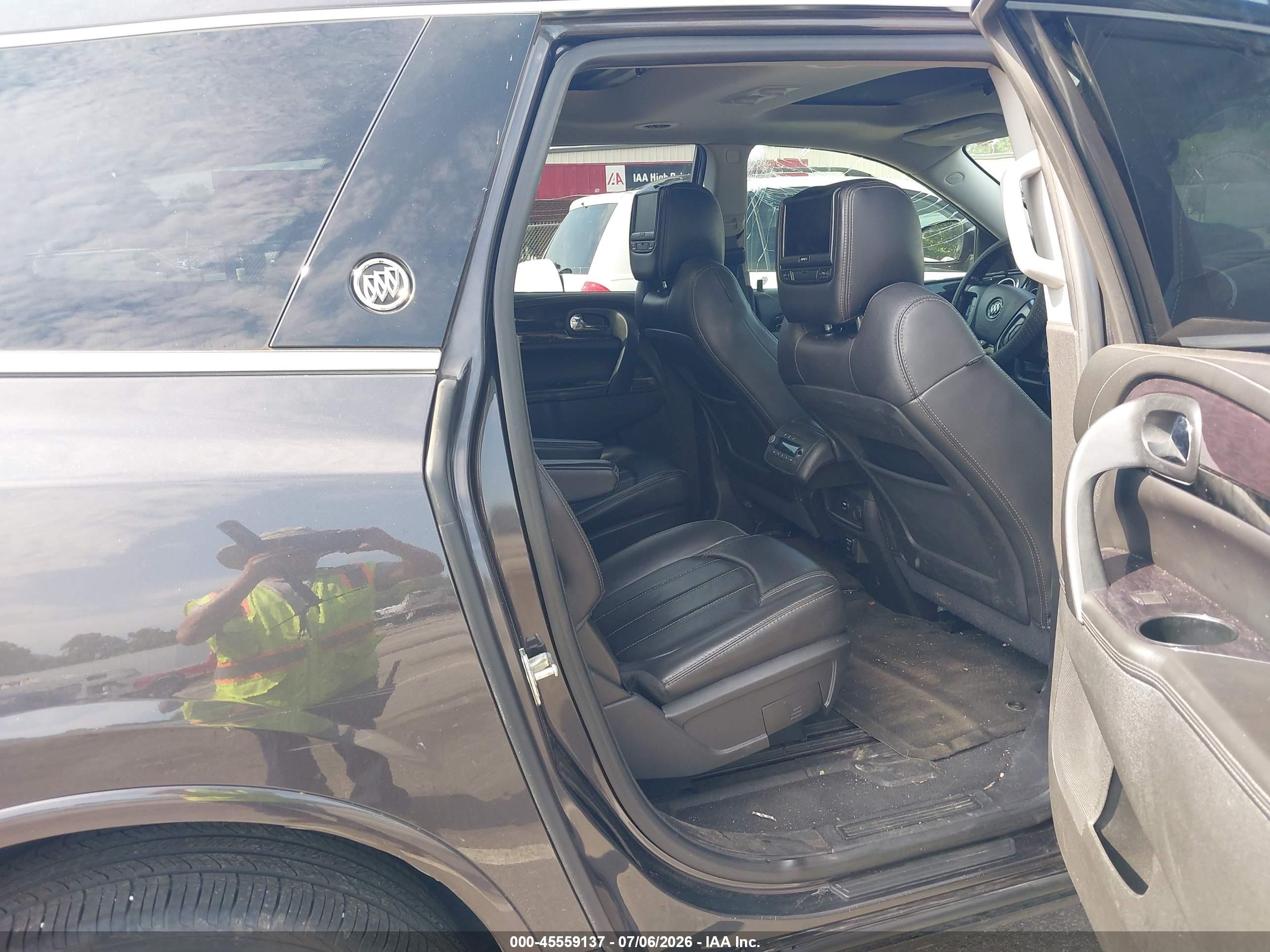 2015 Buick Enclave Leather Gray vin: 5GAKRBKD8FJ255316