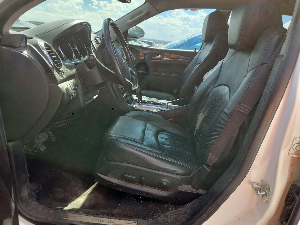 2015 Buick Enclave White vin: 5GAKRBKD8FJ256966