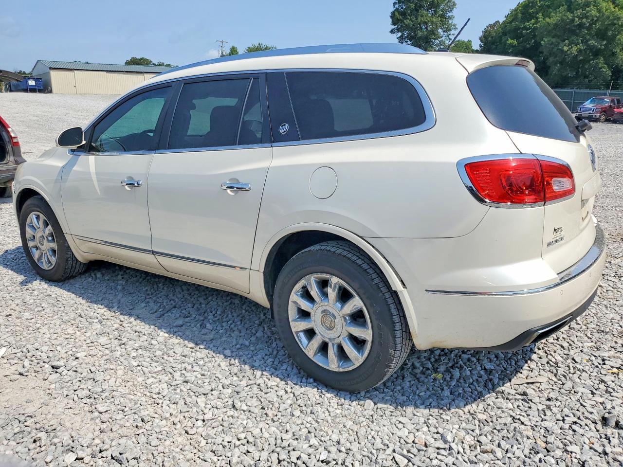 2015 Buick Enclave Cream vin: 5GAKRBKD8FJ266025
