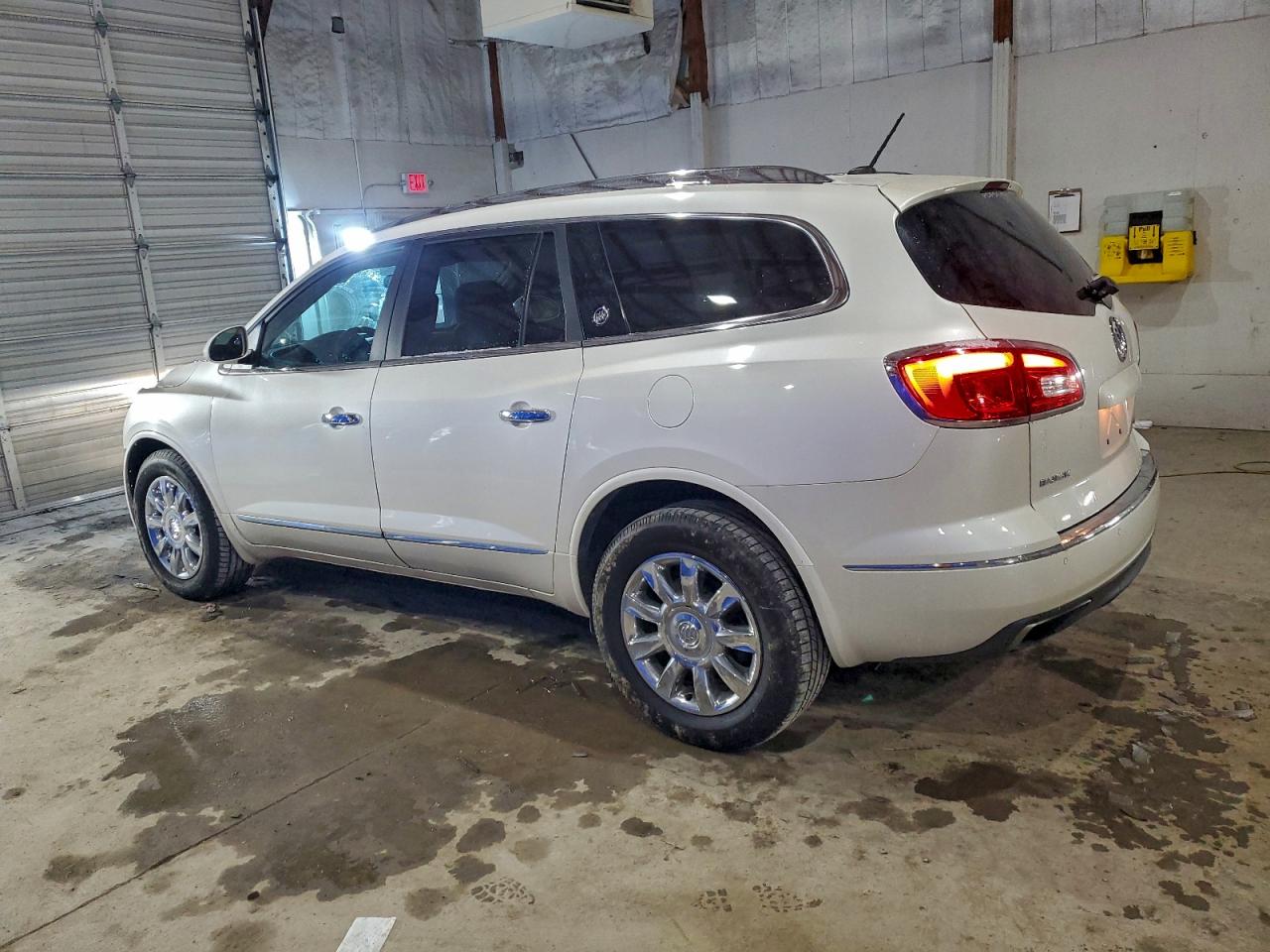 2014 Buick Enclave Белый vin: 5GAKRBKD9EJ376158