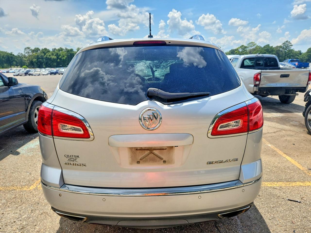 2015 Buick Enclave Серебряный vin: 5GAKRBKD9FJ130096