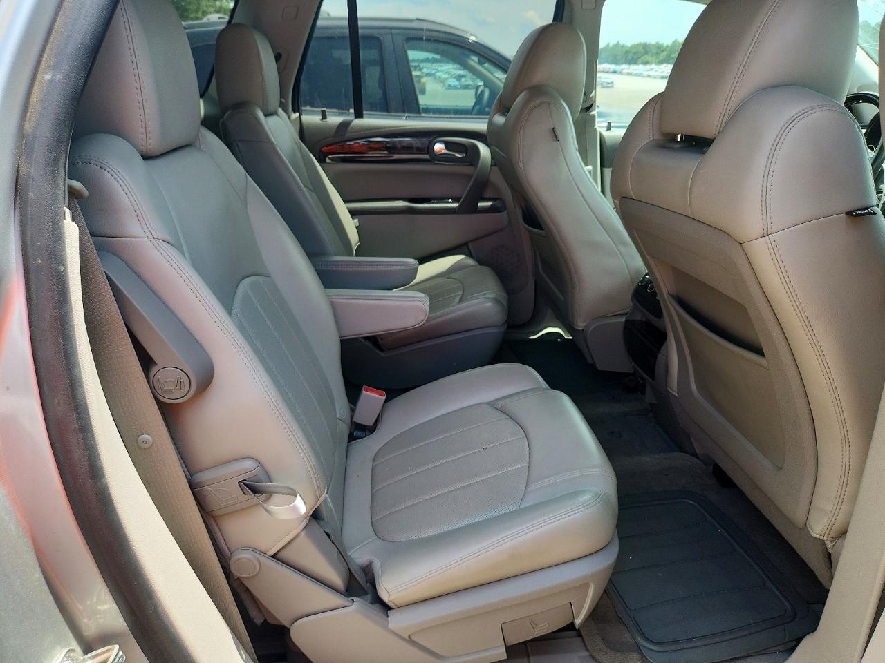 2015 Buick Enclave Серебряный vin: 5GAKRBKD9FJ130096