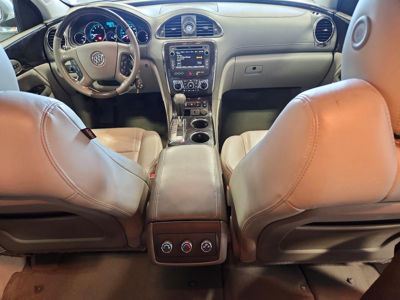 2015 Buick Enclave Silver vin: 5GAKRBKD9FJ165074