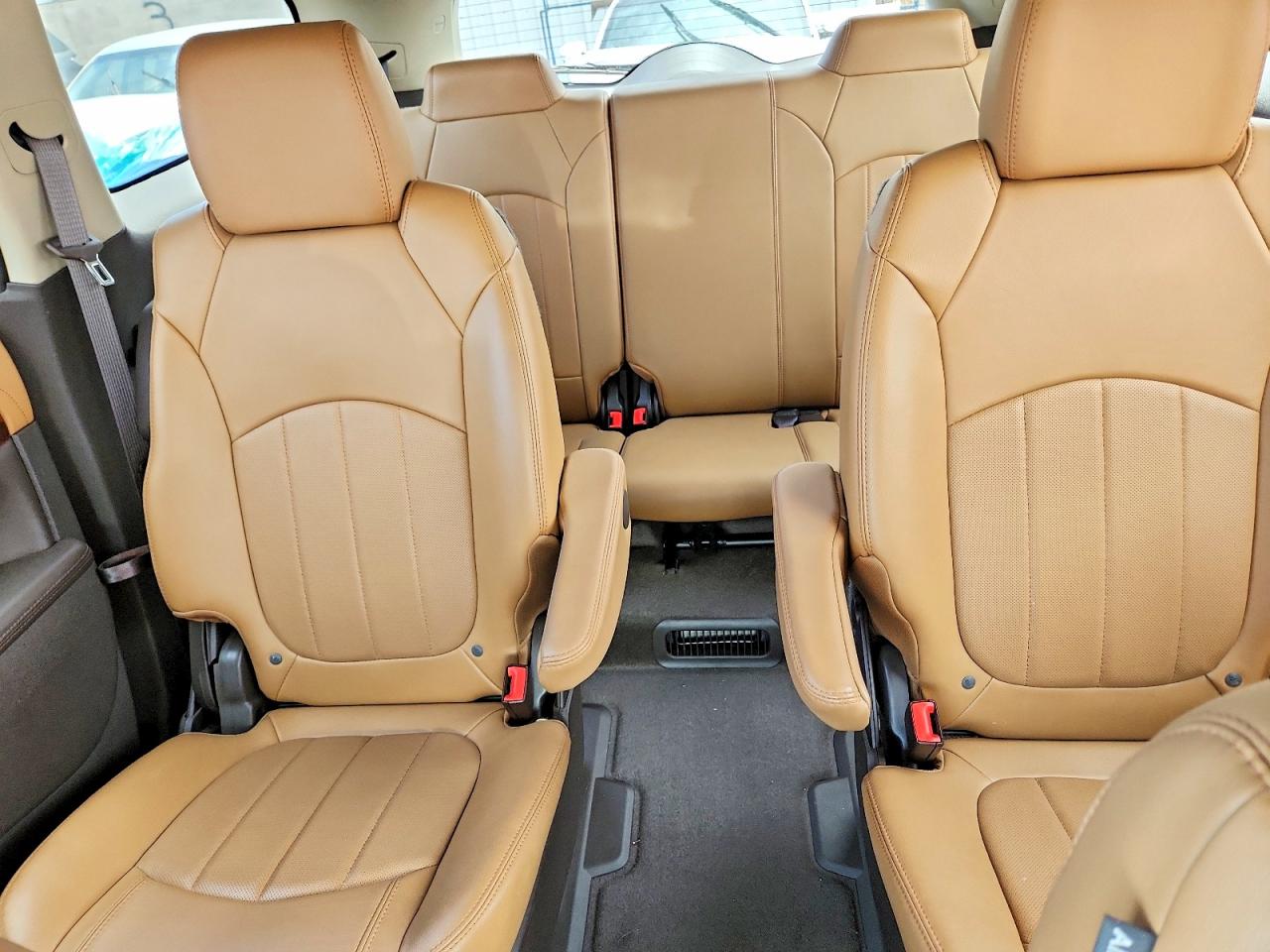 2015 Buick Enclave Brown vin: 5GAKRBKD9FJ200227