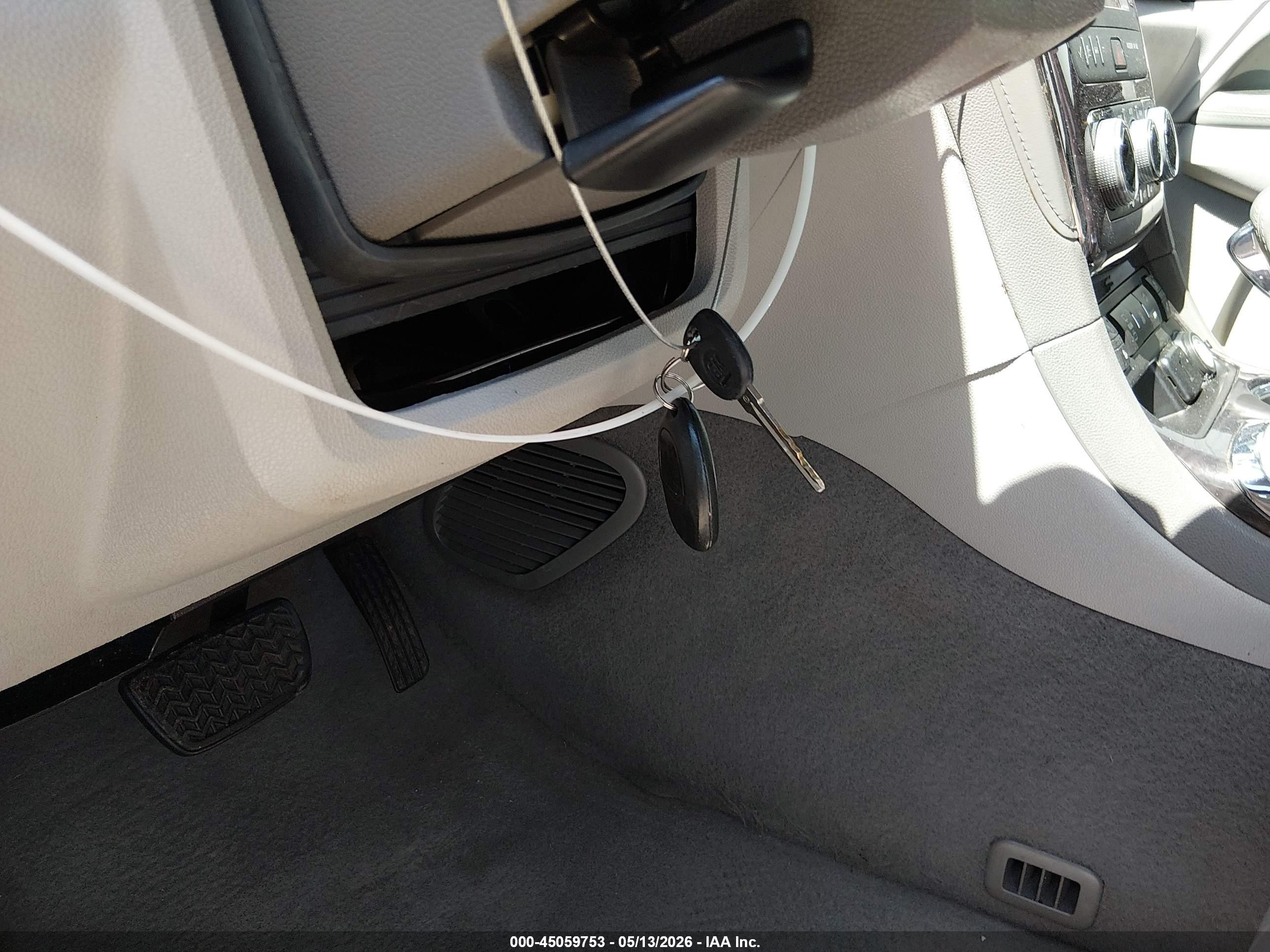 2015 Buick Enclave Leather Серебряный vin: 5GAKRBKD9FJ343808