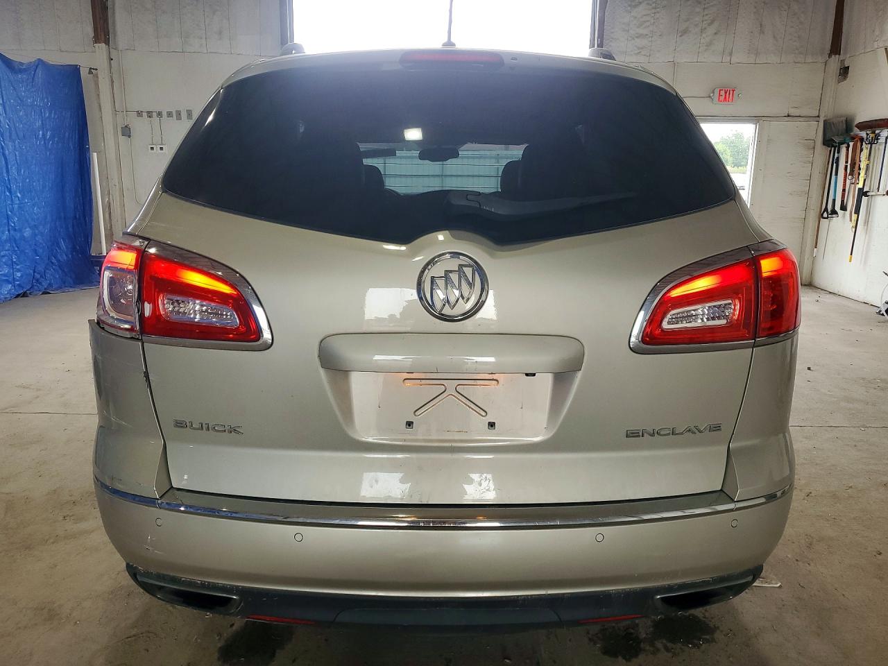 2014 Buick Enclave Silver vin: 5GAKRBKDXEJ210523