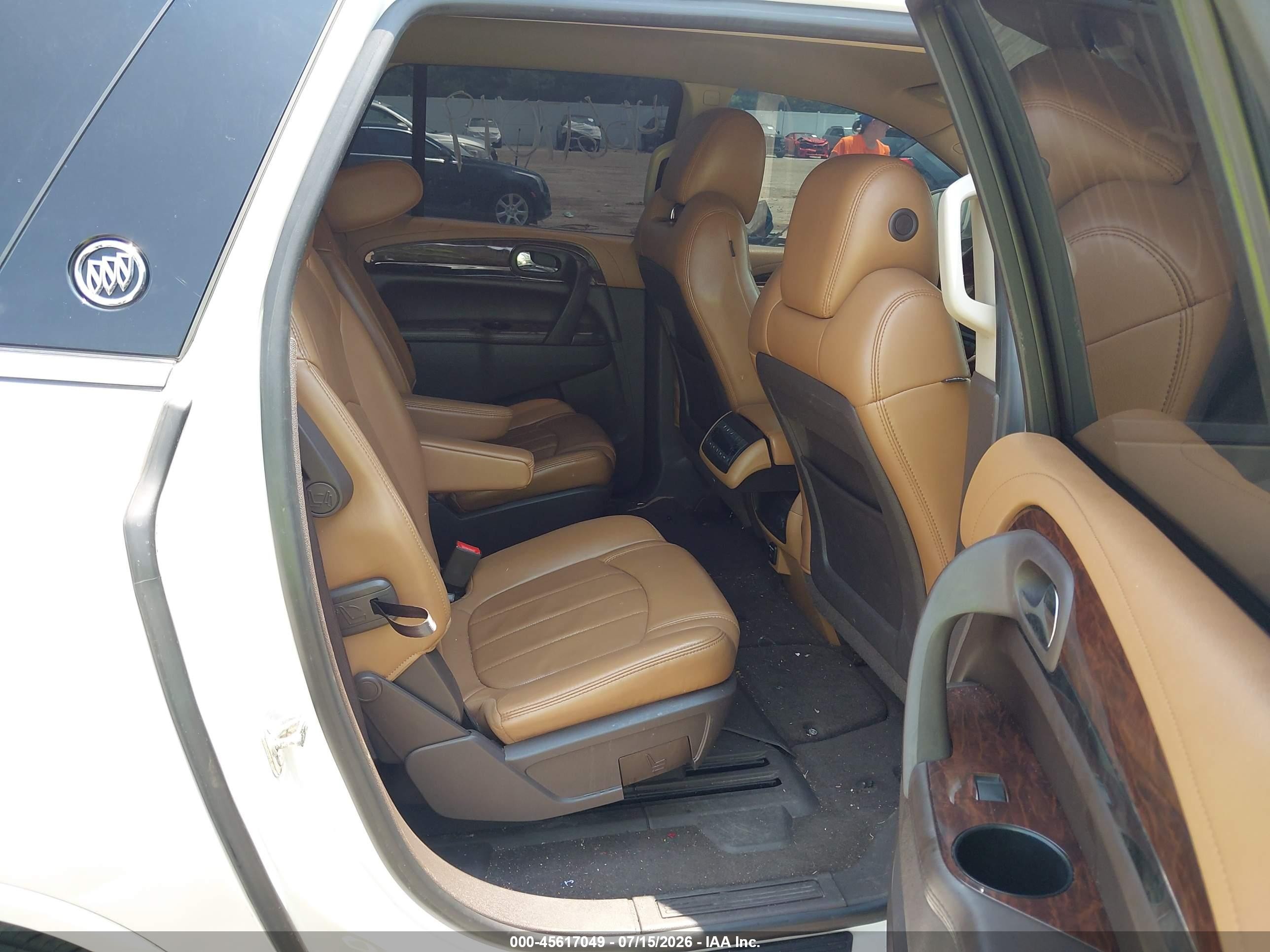 2014 Buick Enclave Leather White vin: 5GAKRBKDXEJ251847