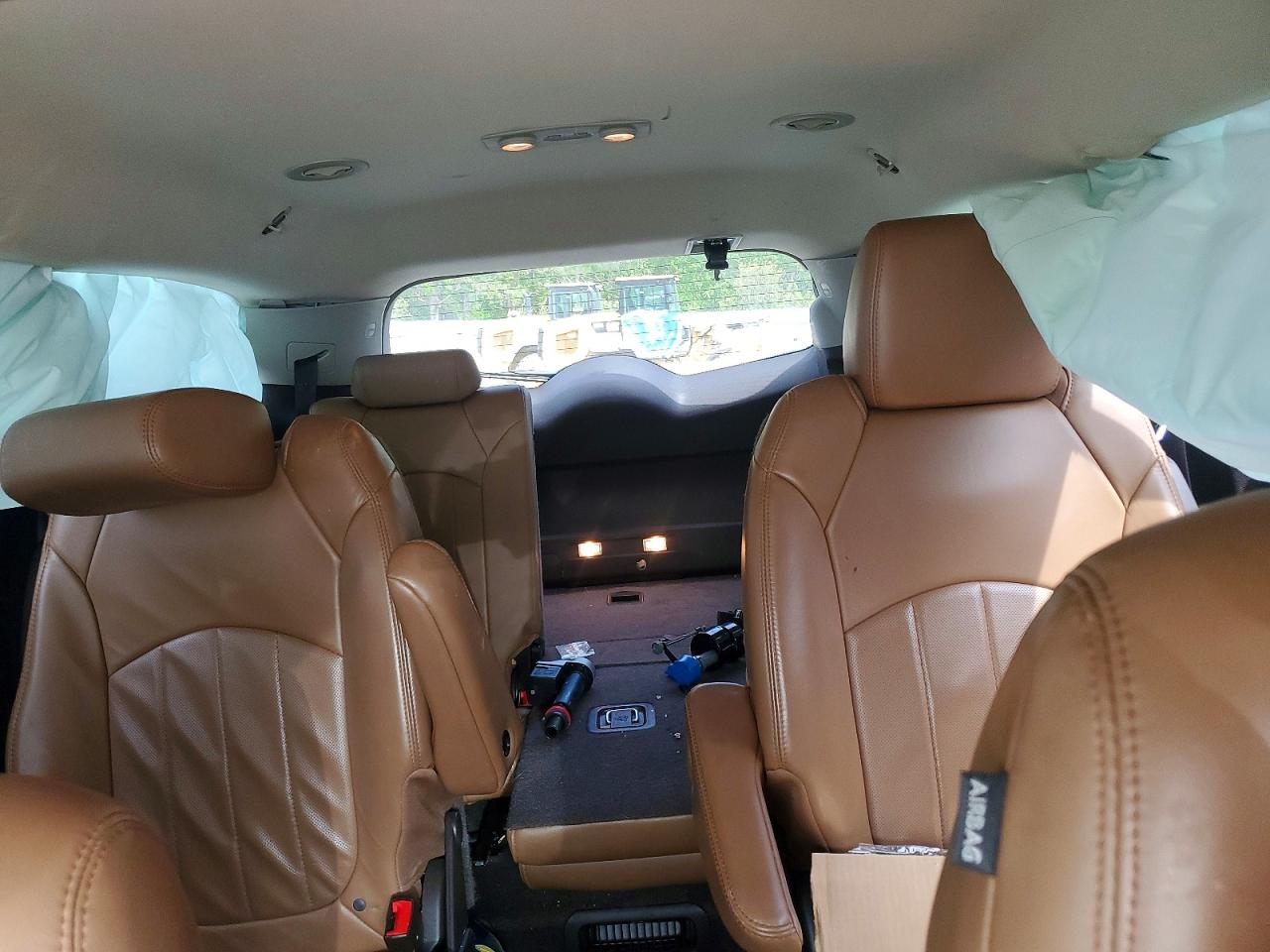 2014 Buick Enclave White vin: 5GAKRBKDXEJ274531