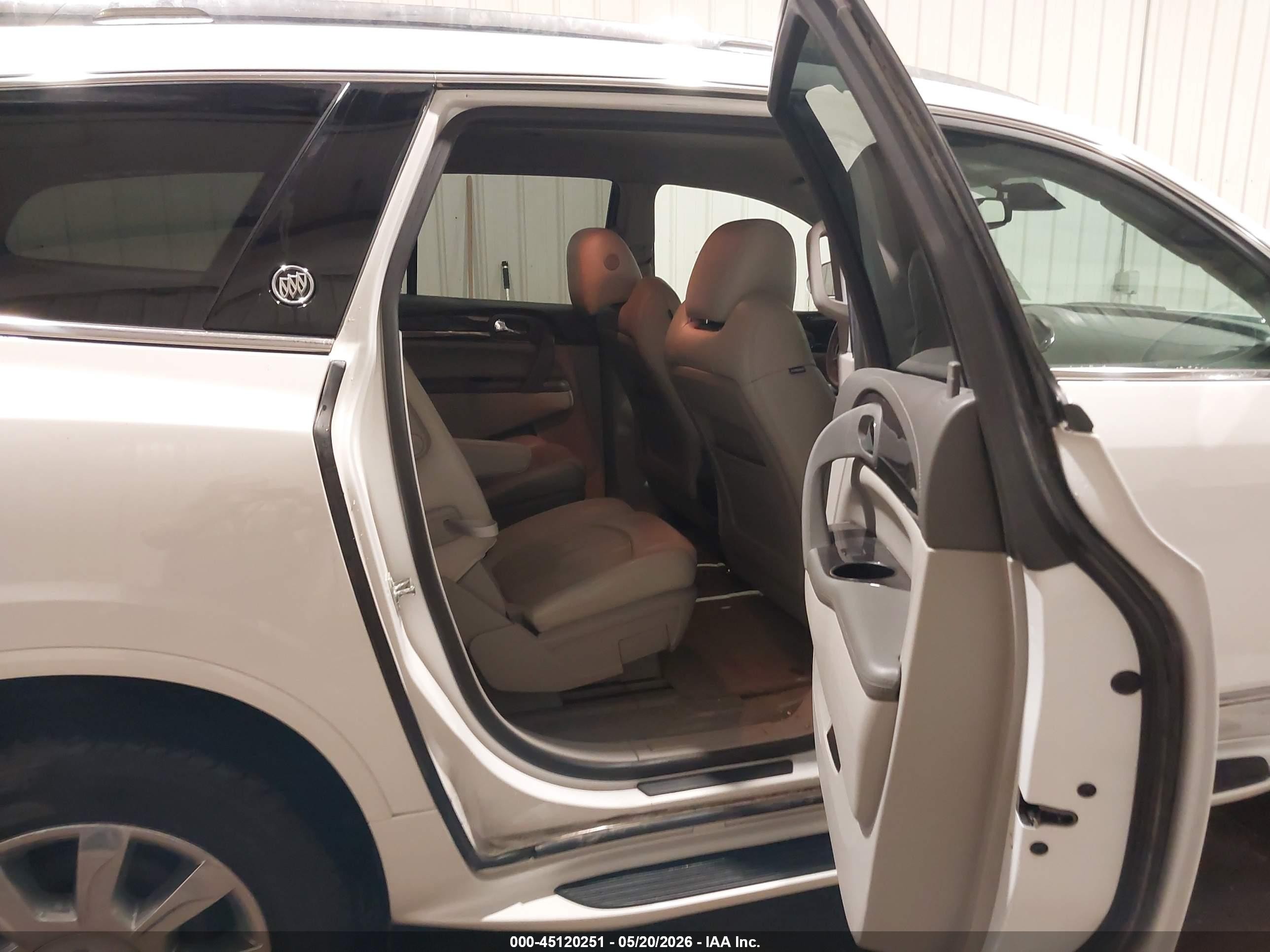 2016 Buick Enclave Leather White vin: 5GAKRBKDXGJ177395