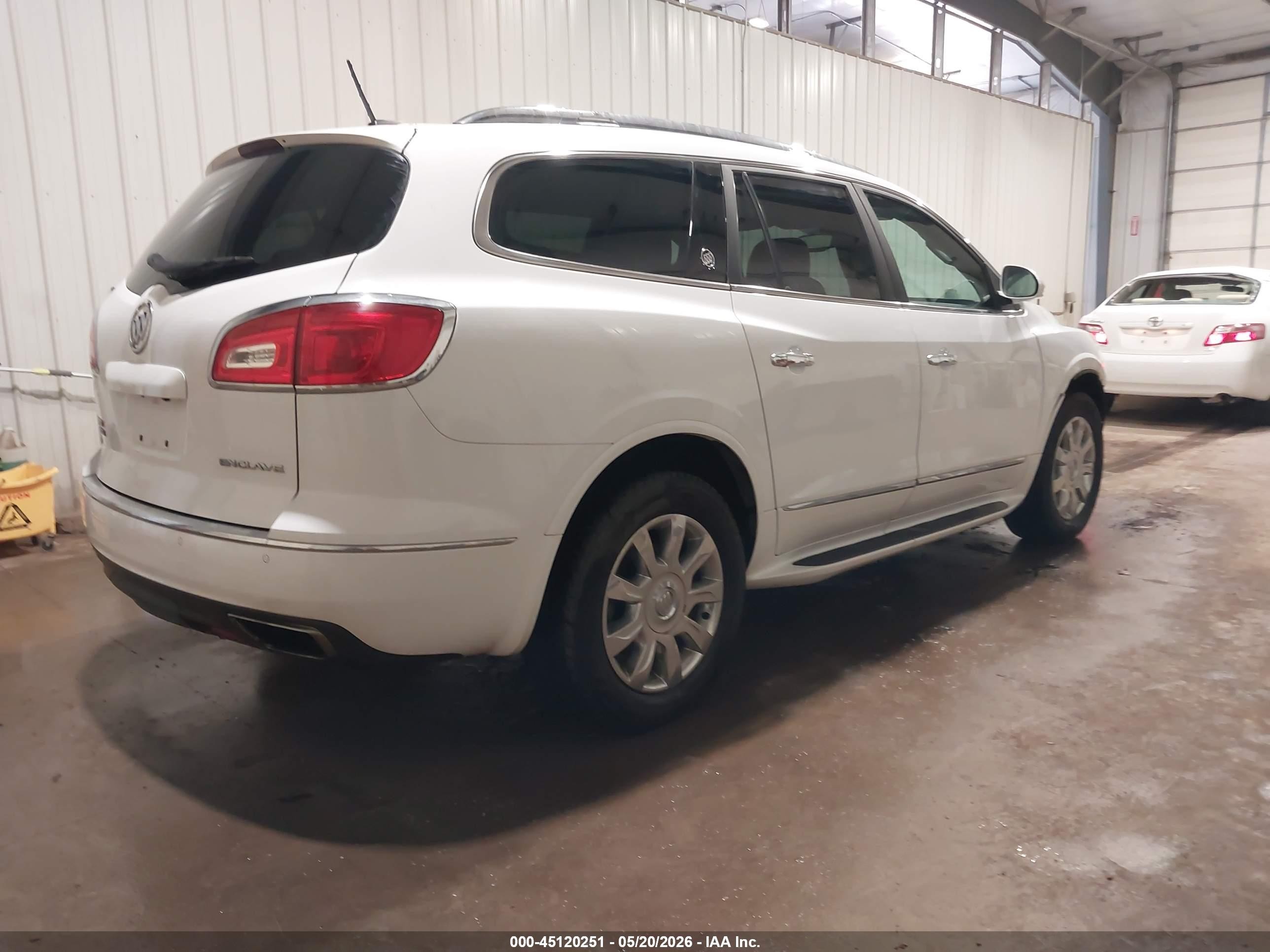 2016 Buick Enclave Leather White vin: 5GAKRBKDXGJ177395