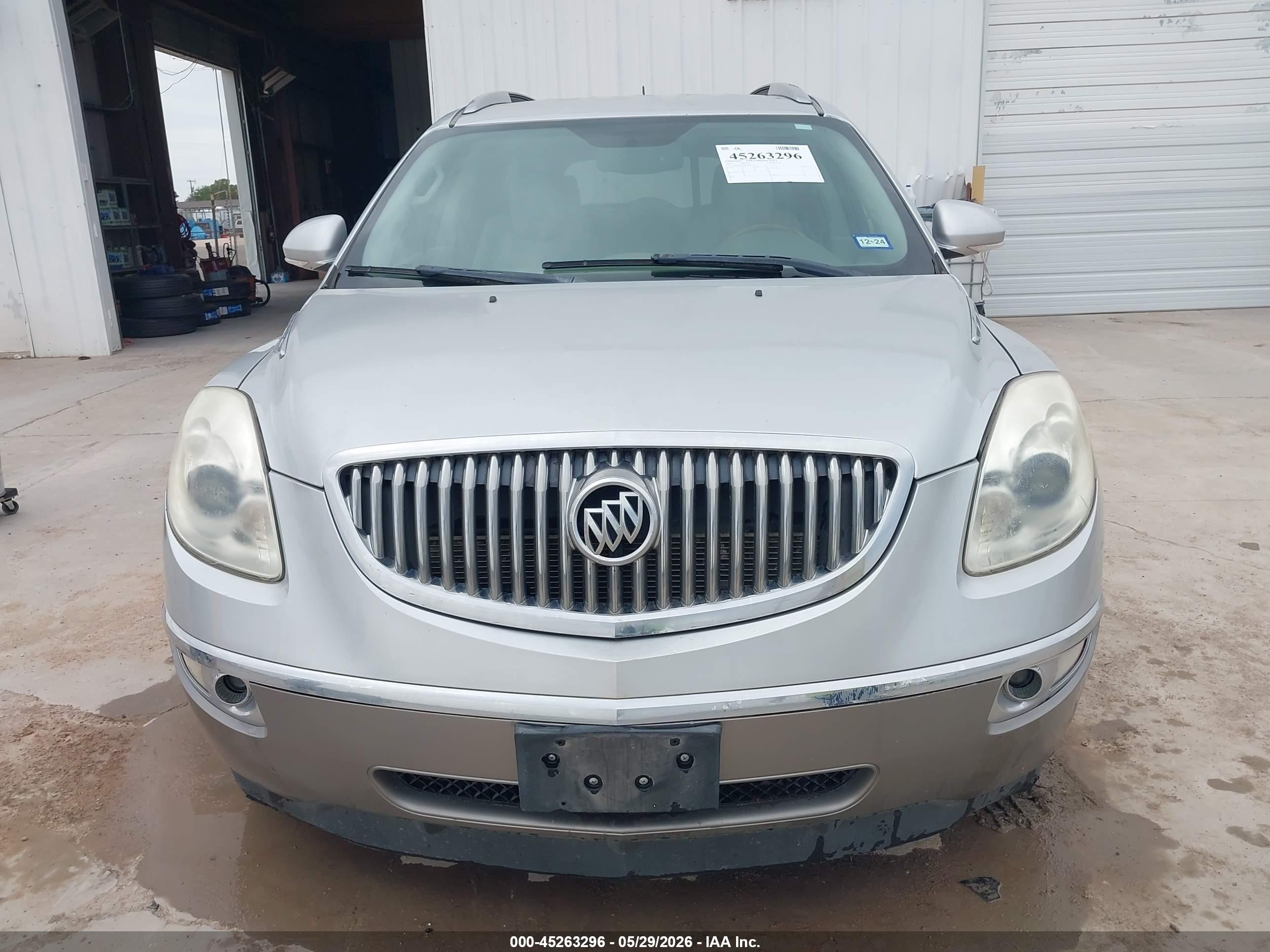 2011 Buick Enclave 2xl Silver vin: 5GAKRCED0BJ101842