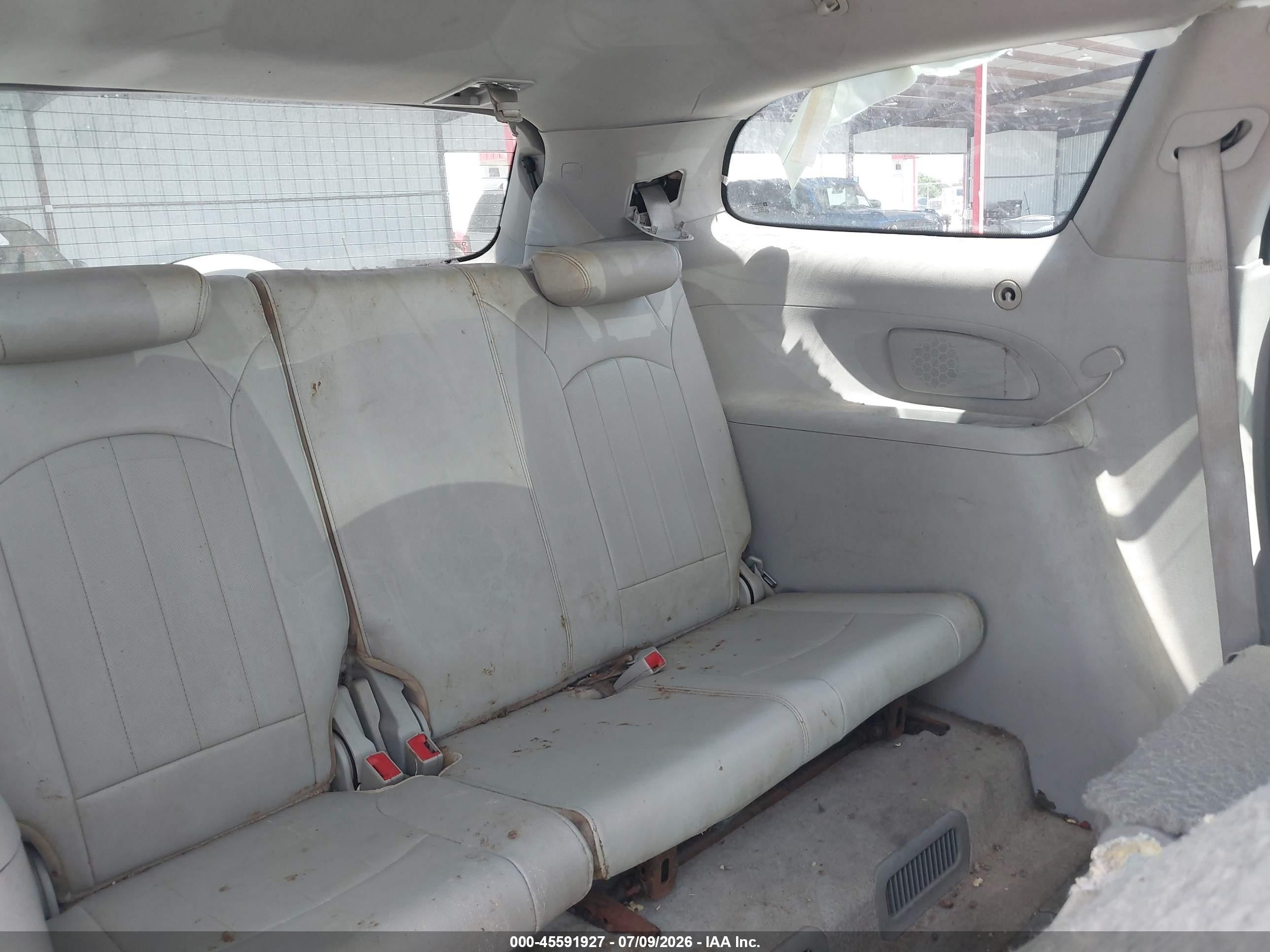 2012 Buick Enclave Leather Silver vin: 5GAKRCED0CJ215826
