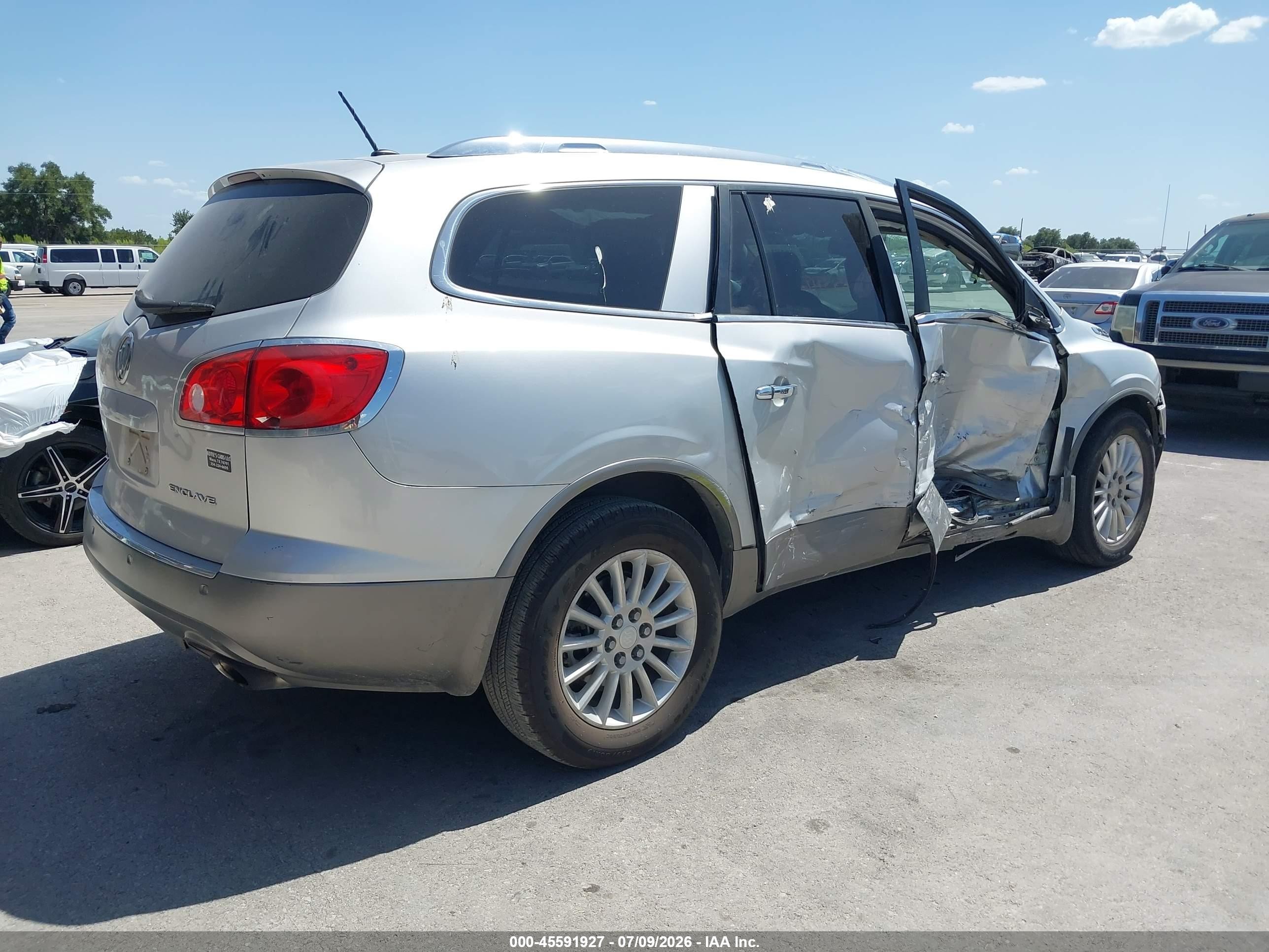 2012 Buick Enclave Leather Silver vin: 5GAKRCED0CJ215826