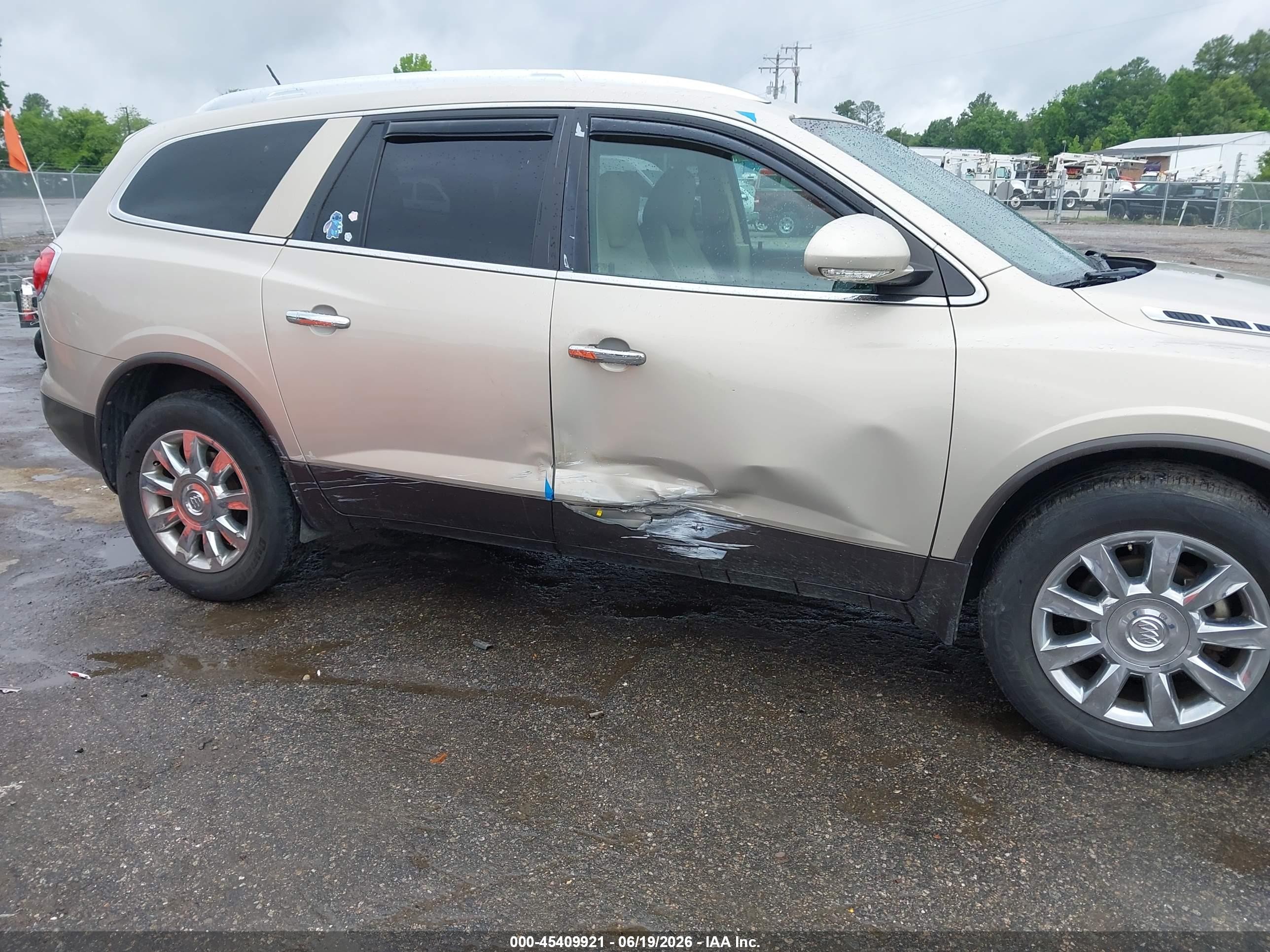 2012 Buick Enclave Leather Gold vin: 5GAKRCED0CJ276206