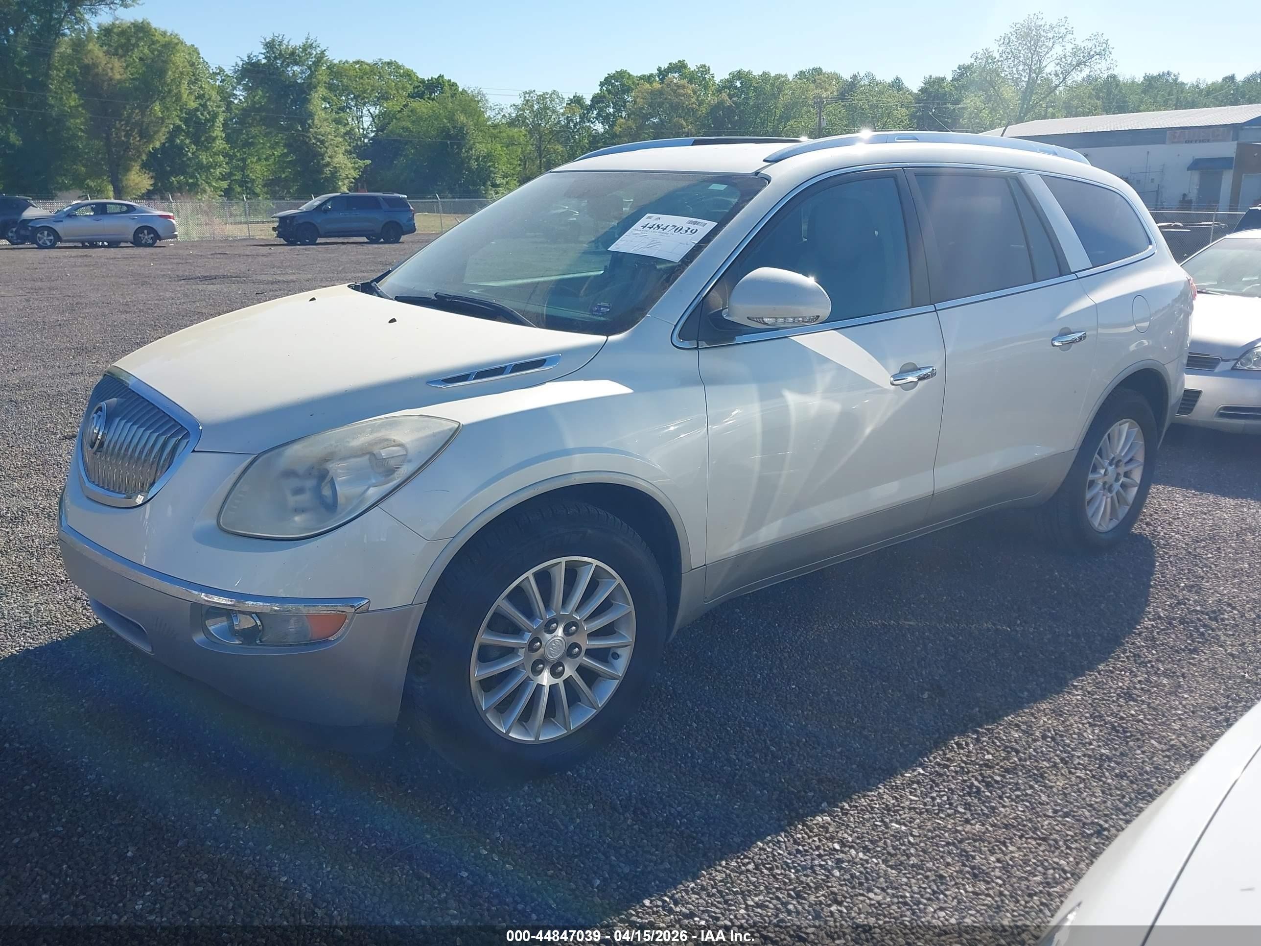 2012 Buick Enclave Leather White vin: 5GAKRCED0CJ321628