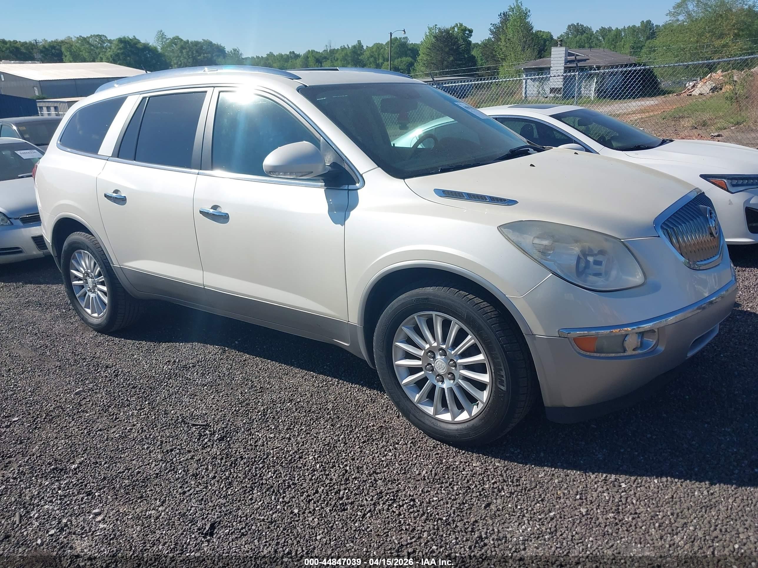 2012 Buick Enclave Leather White vin: 5GAKRCED0CJ321628
