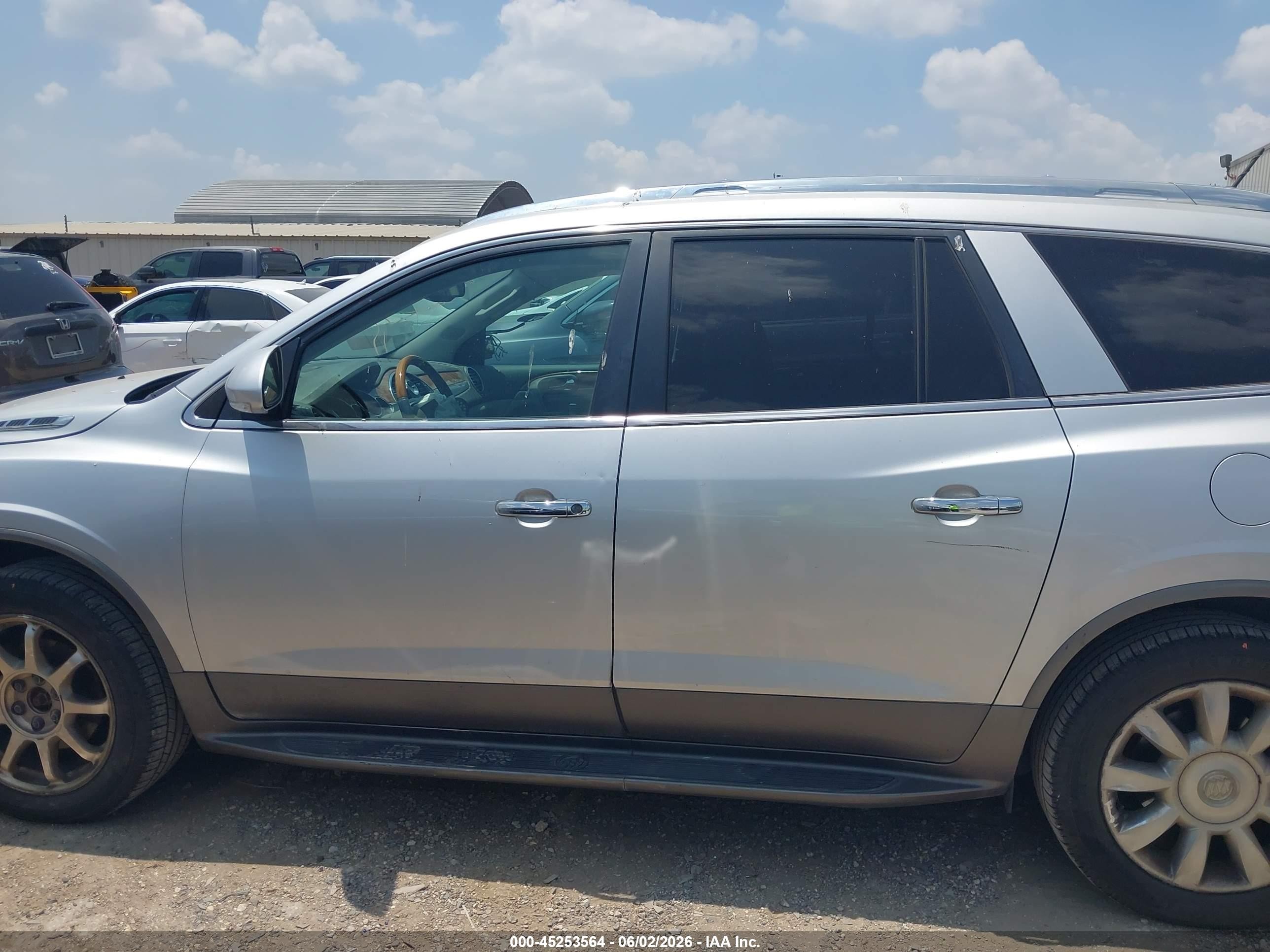2011 Buick Enclave 2xl Серебряный vin: 5GAKRCED1BJ416410