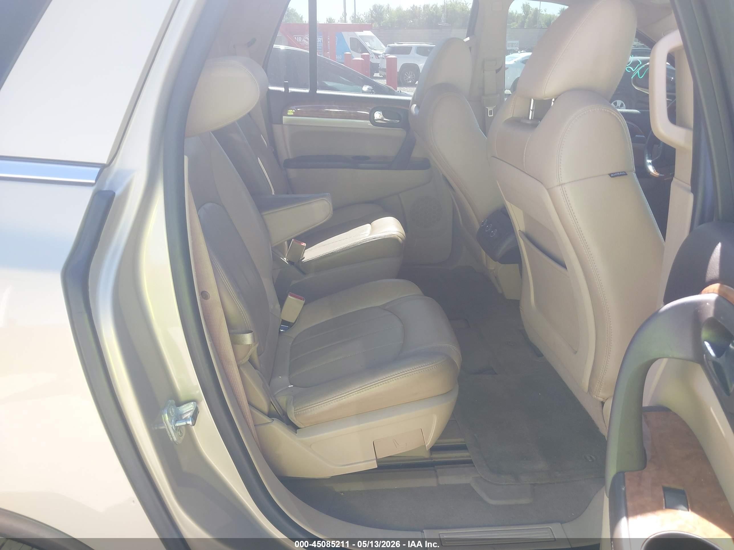 2012 Buick Enclave Leather Beige vin: 5GAKRCED1CJ147679