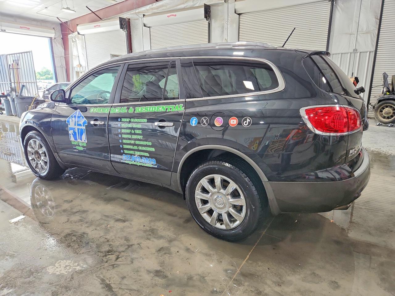 2012 Buick Enclave Charcoal vin: 5GAKRCED1CJ201109