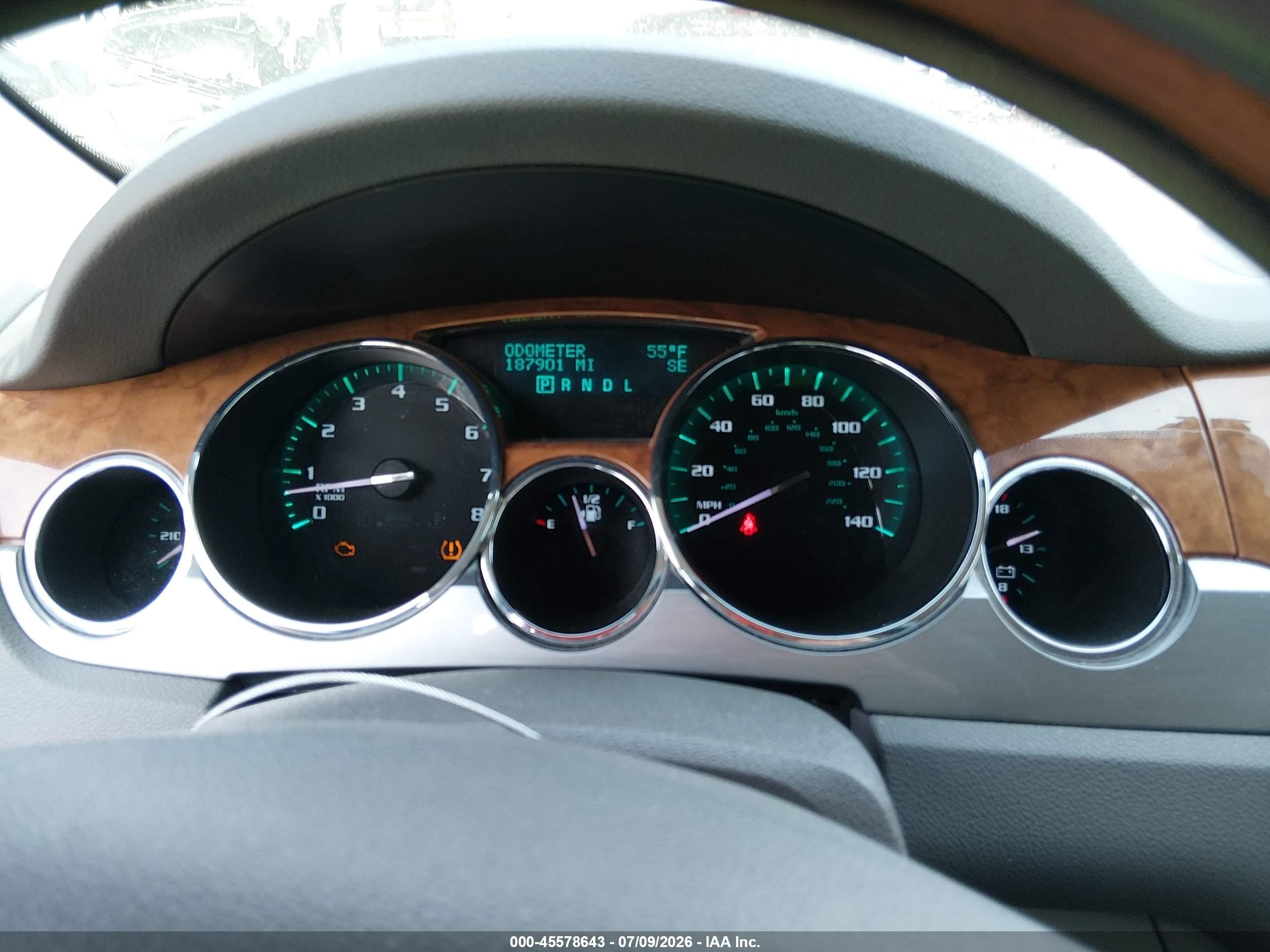 2012 Buick Enclave Leather Silver vin: 5GAKRCED1CJ307589