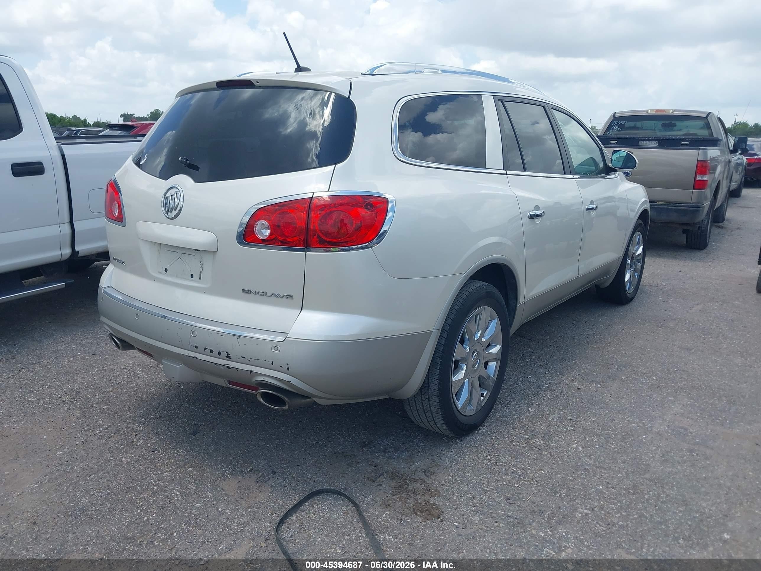 2012 Buick Enclave Leather White vin: 5GAKRCED1CJ417817