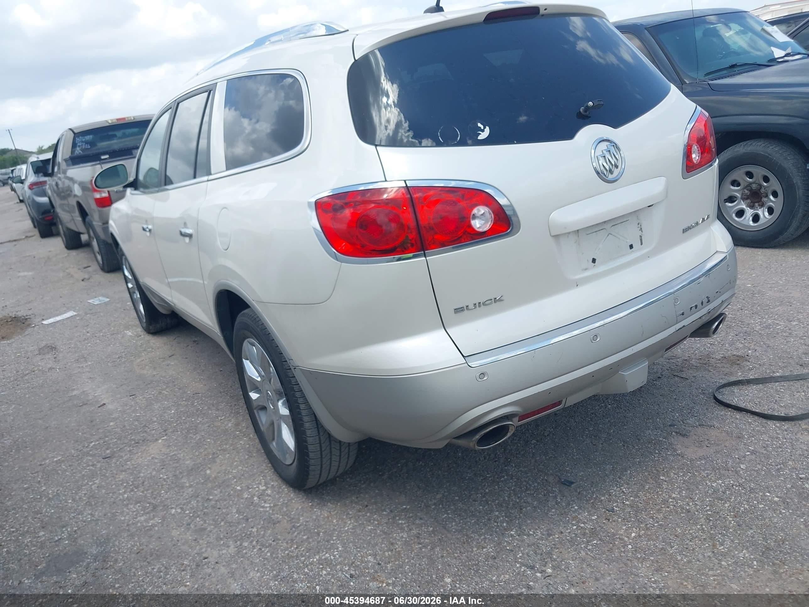 2012 Buick Enclave Leather White vin: 5GAKRCED1CJ417817