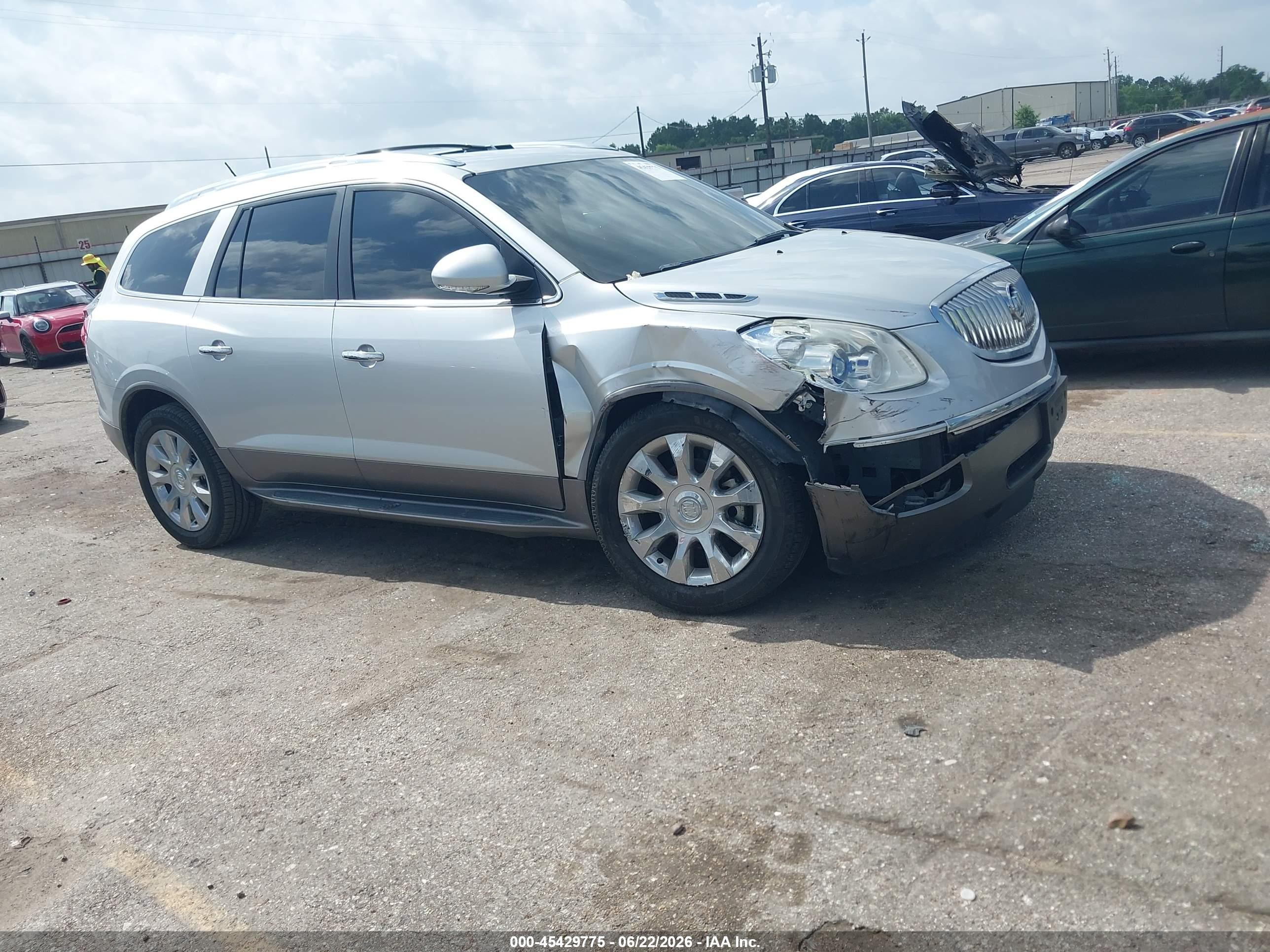 2011 Buick Enclave 2xl Silver vin: 5GAKRCED2BJ213008