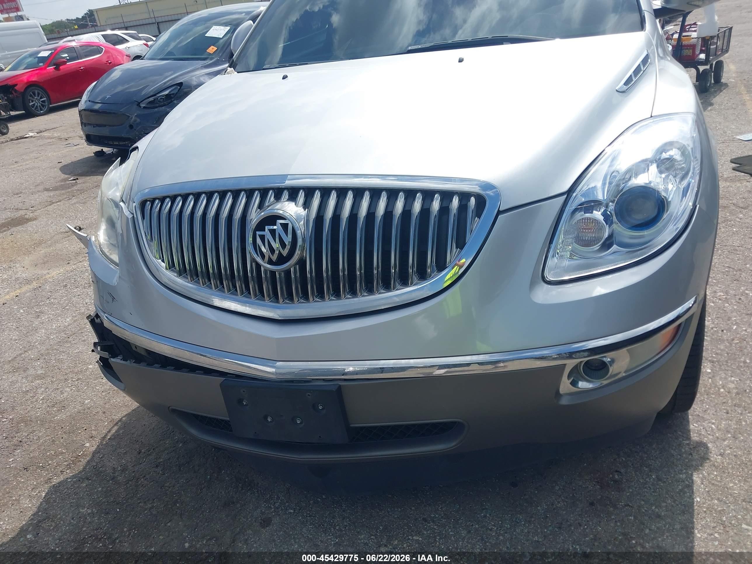 2011 Buick Enclave 2xl Silver vin: 5GAKRCED2BJ213008