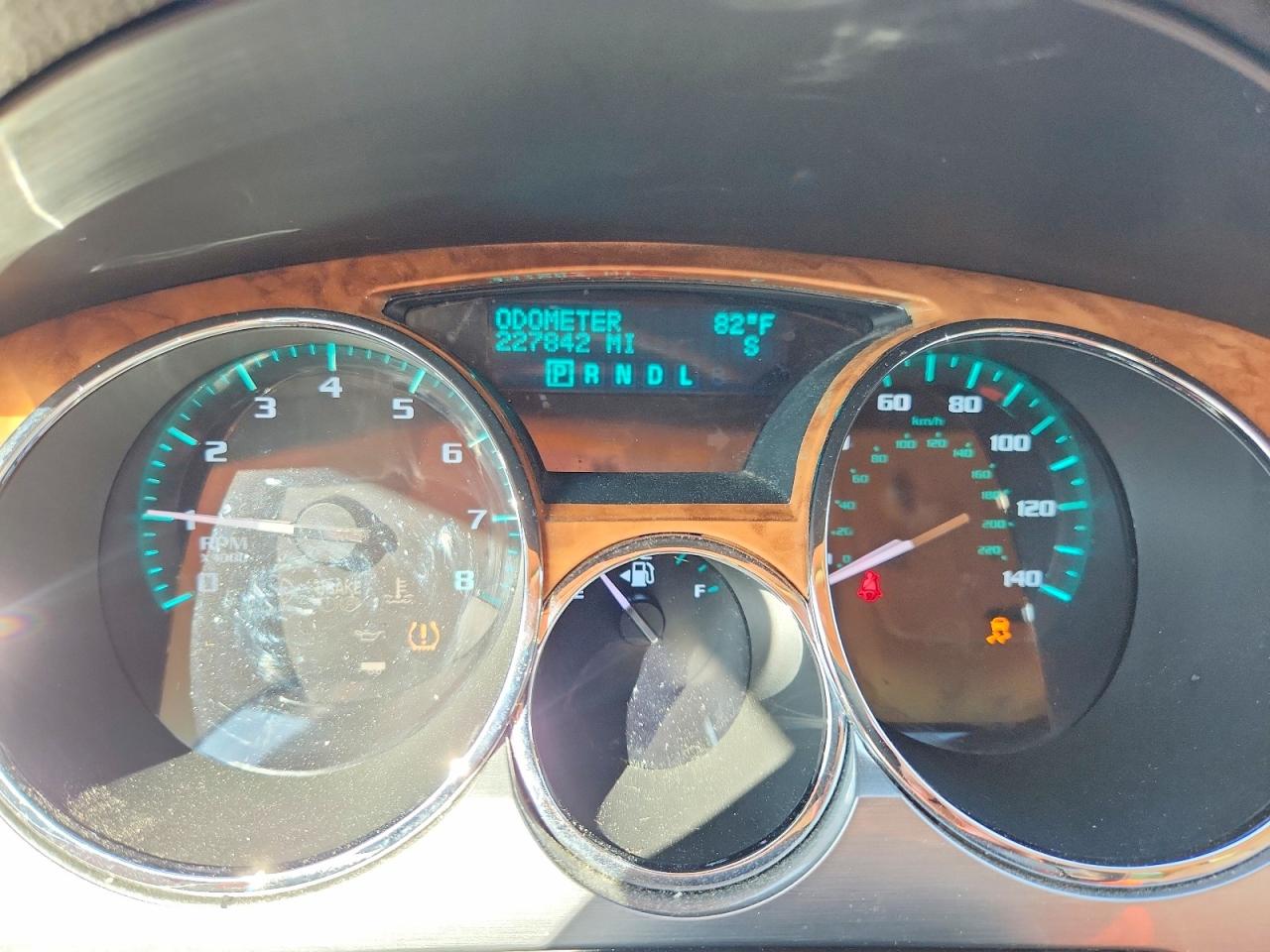 2012 Buick Enclave White vin: 5GAKRCED2CJ131457