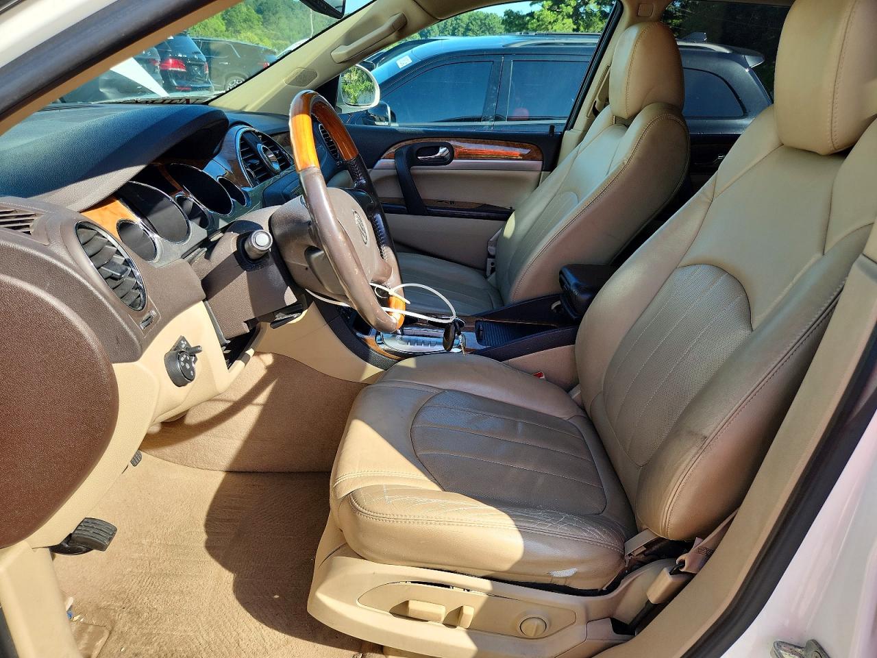 2012 Buick Enclave White vin: 5GAKRCED2CJ131457