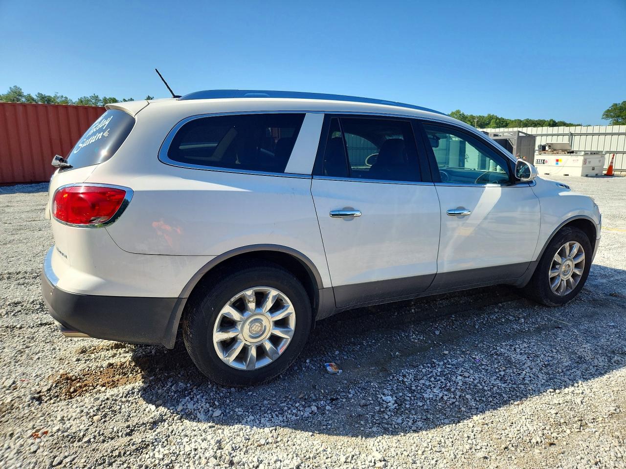 2012 Buick Enclave White vin: 5GAKRCED2CJ131457
