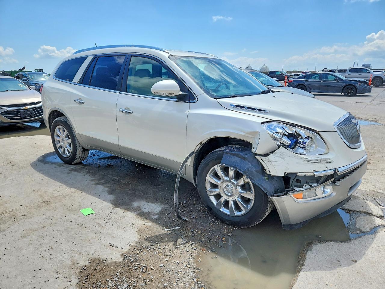 2012 Buick Enclave White vin: 5GAKRCED2CJ235303