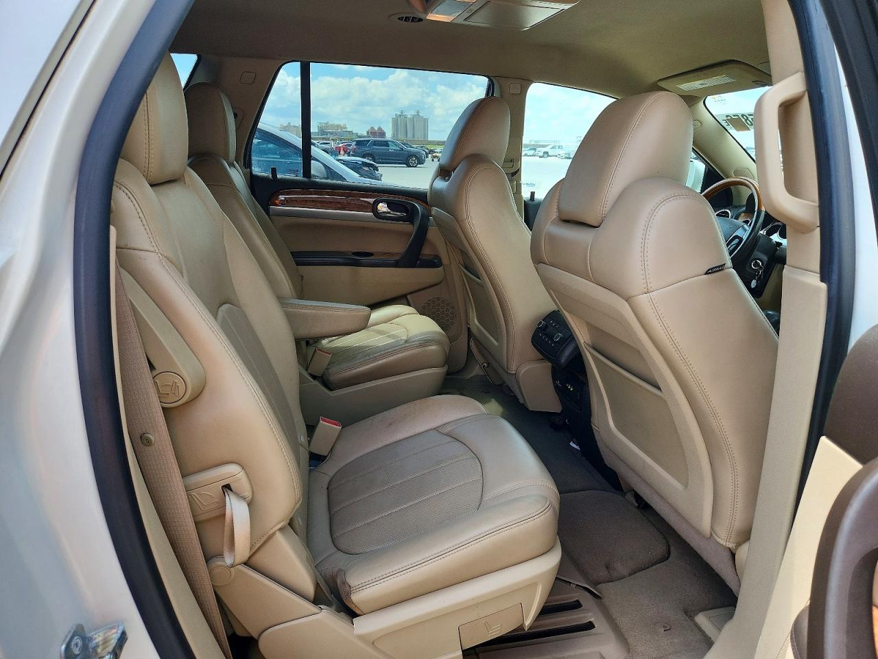 2012 Buick Enclave White vin: 5GAKRCED2CJ235303