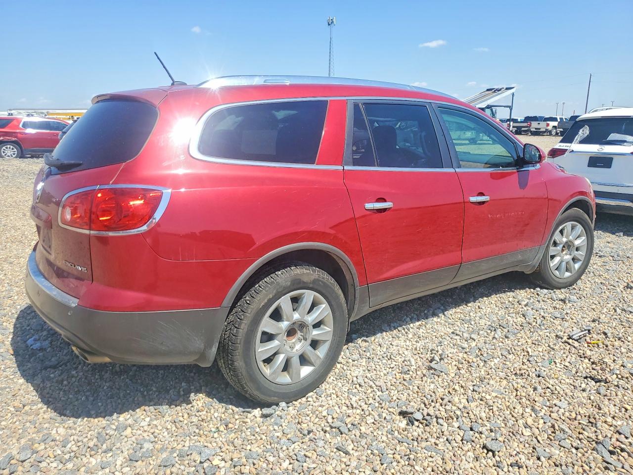 2012 Buick Enclave Red vin: 5GAKRCED2CJ324529