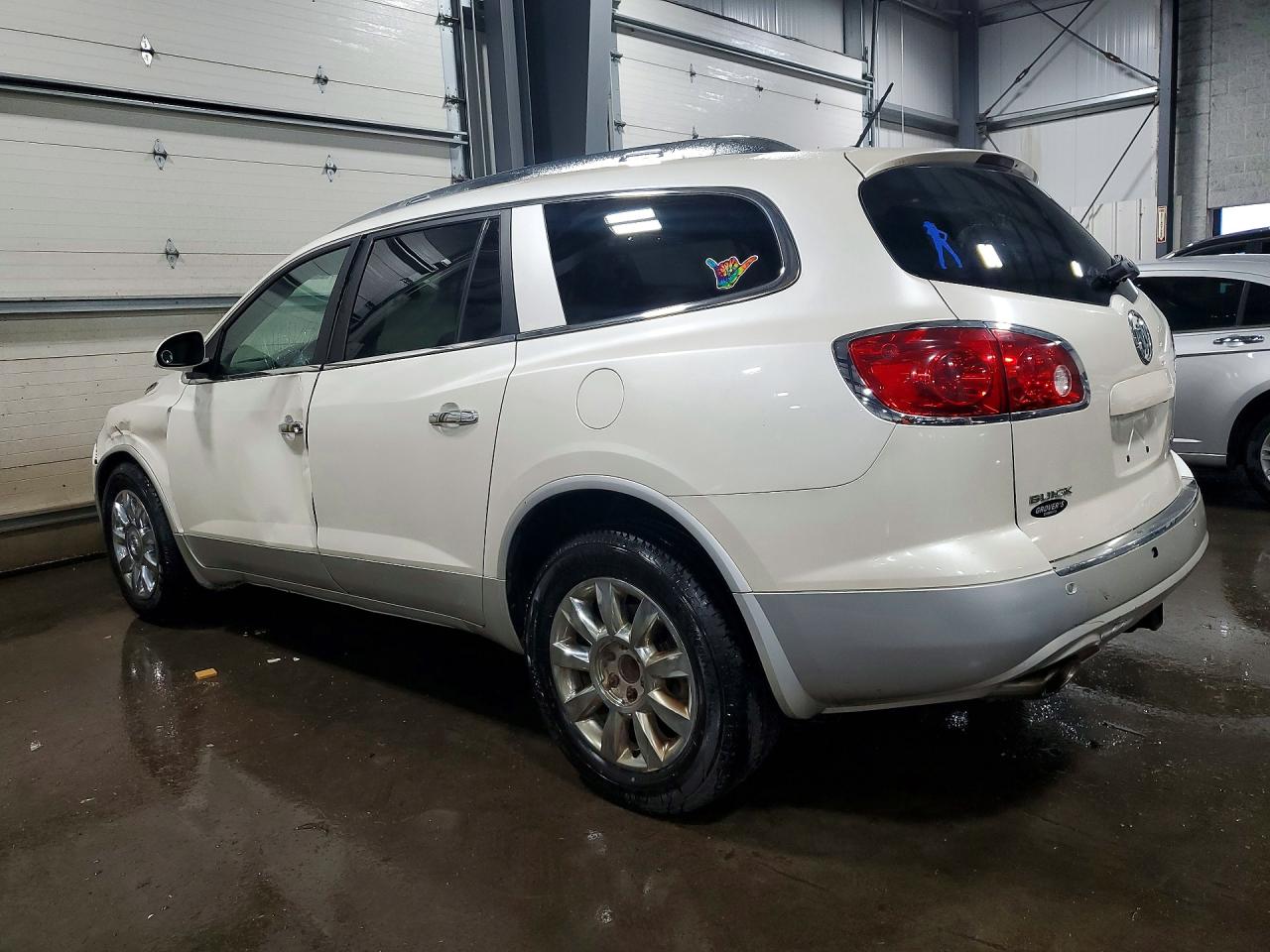 2011 Buick Enclave Cxl White vin: 5GAKRCED3BJ317233