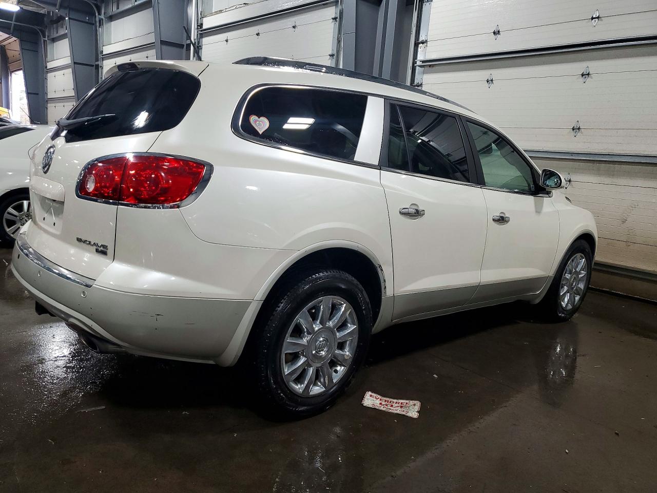 2011 Buick Enclave Cxl White vin: 5GAKRCED3BJ317233