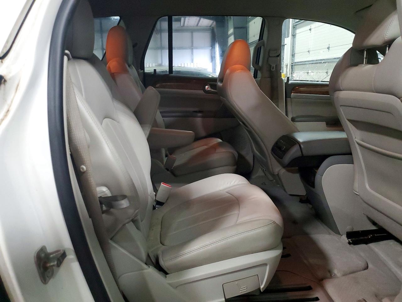 2011 Buick Enclave Cxl White vin: 5GAKRCED3BJ317233