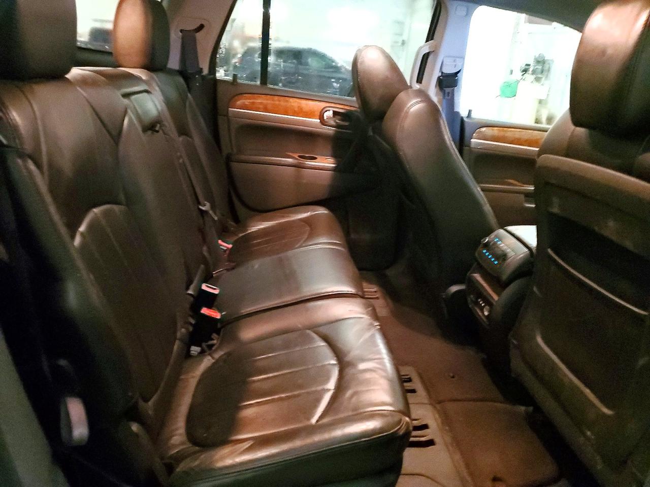 2012 Buick Enclave Red vin: 5GAKRCED3CJ100119