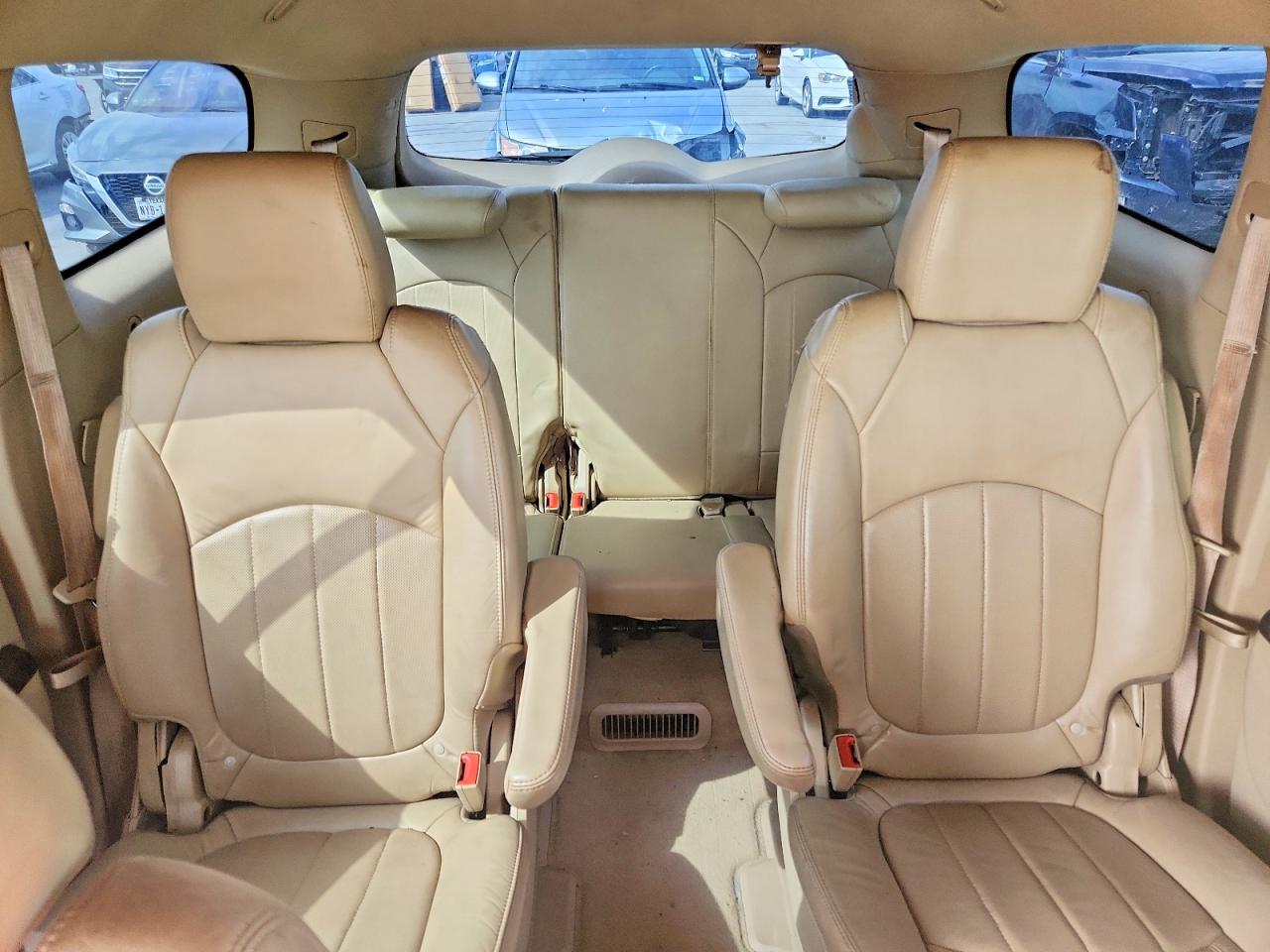 2012 Buick Enclave Beige vin: 5GAKRCED3CJ302359