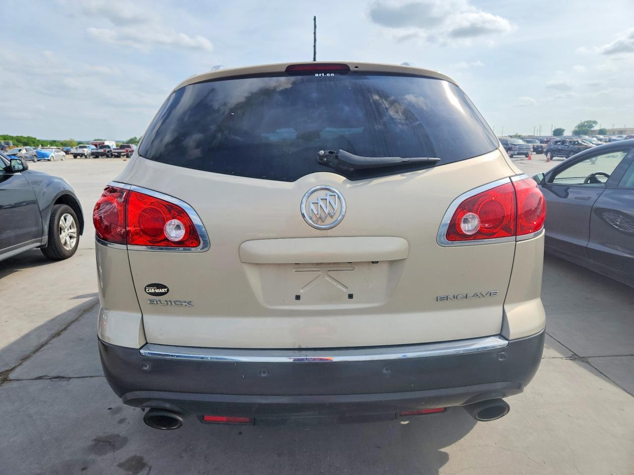 2012 Buick Enclave Beige vin: 5GAKRCED3CJ302359