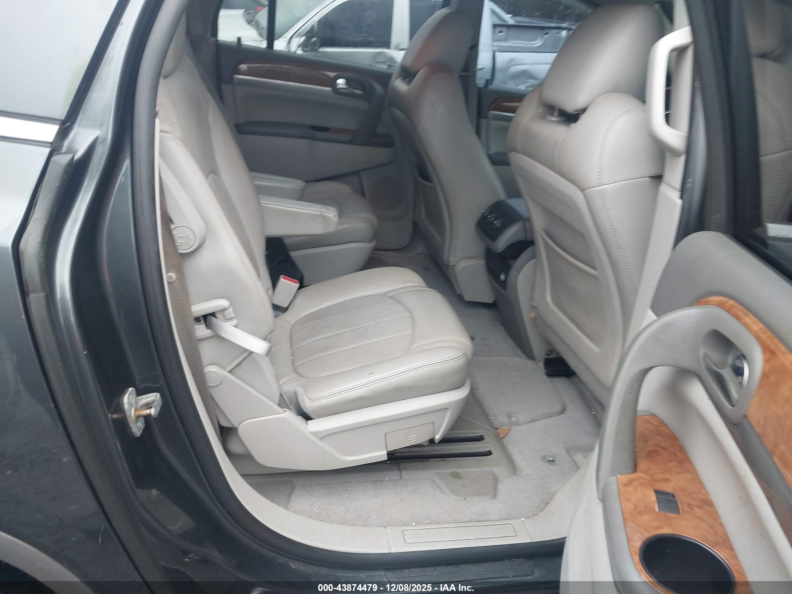 2012 Buick Enclave Leather Серый vin: 5GAKRCED4CJ300362