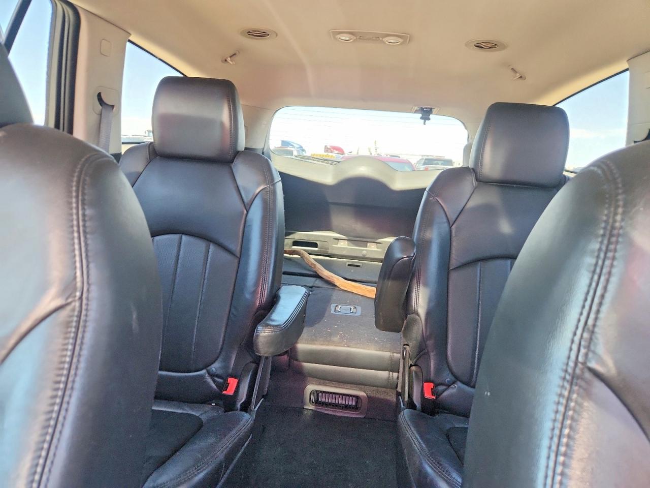 2012 Buick Enclave Red vin: 5GAKRCED5CJ118430