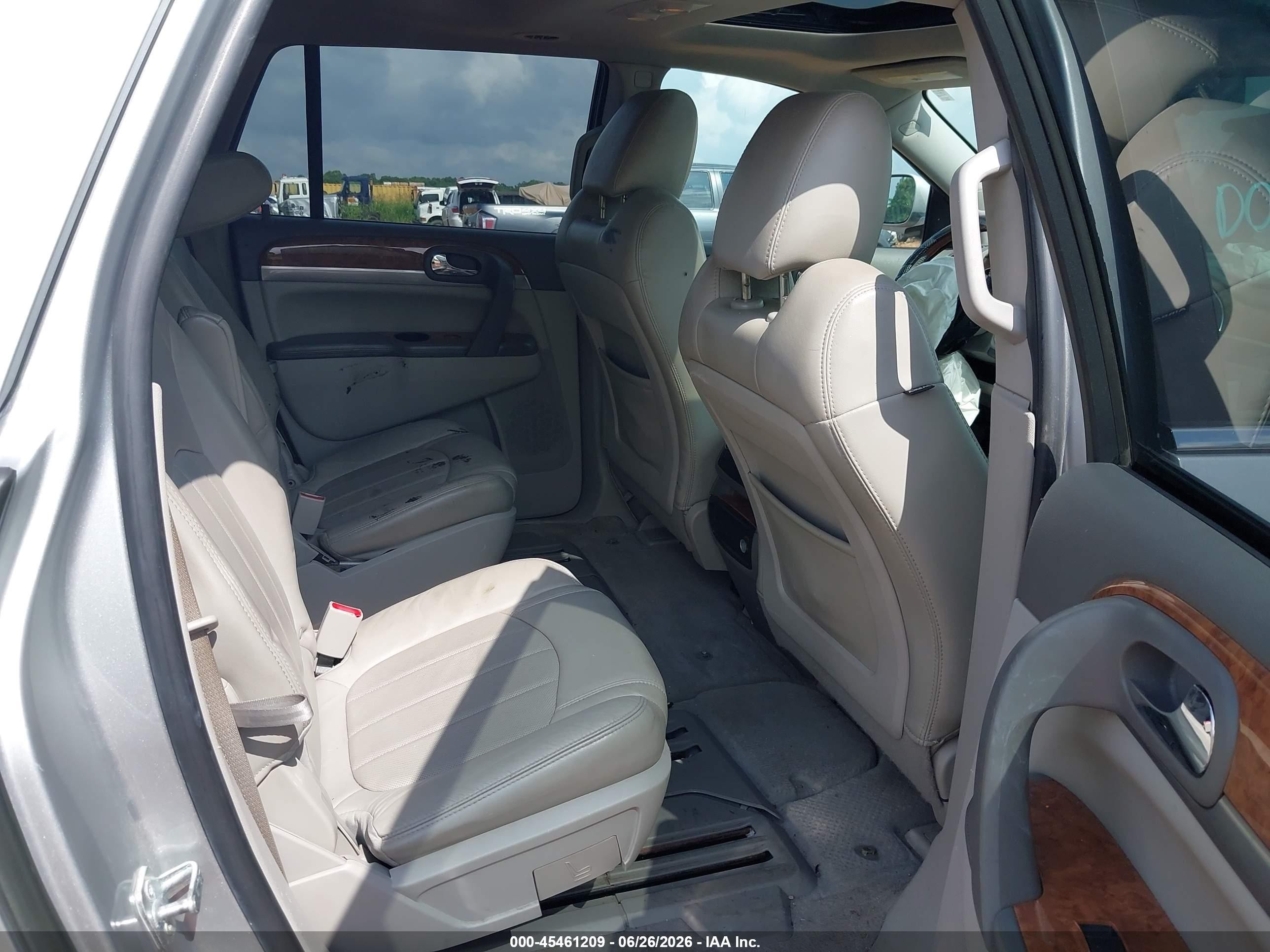 2012 Buick Enclave Leather Silver vin: 5GAKRCED6CJ274413