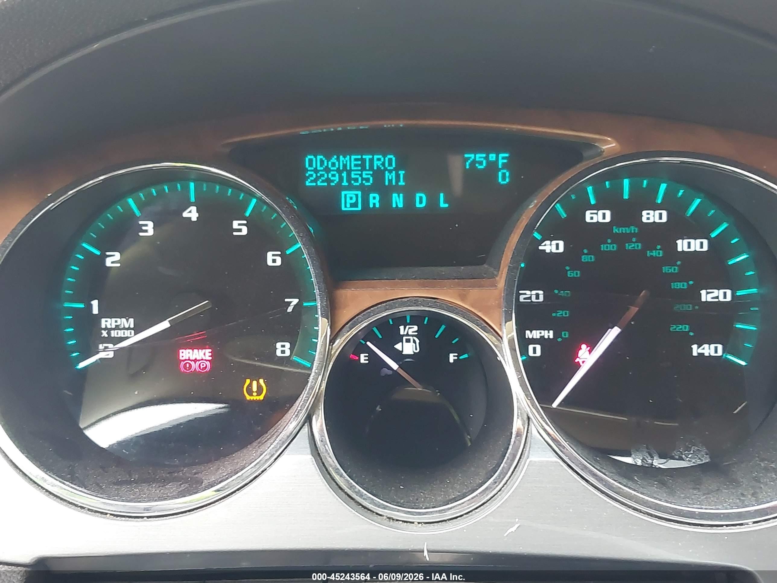 2012 Buick Enclave Leather Champagne vin: 5GAKRCED6CJ305448
