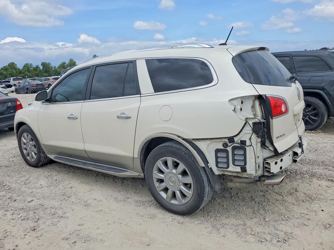 2011 Buick Enclave Cxl White vin: 5GAKRCED7BJ355872