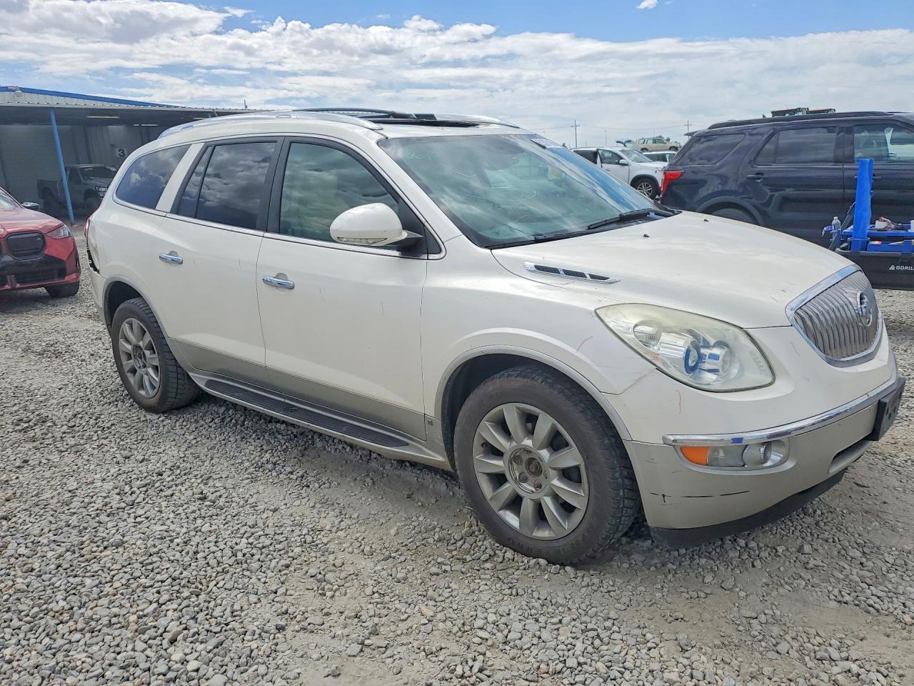2011 Buick Enclave Cxl White vin: 5GAKRCED8BJ334867