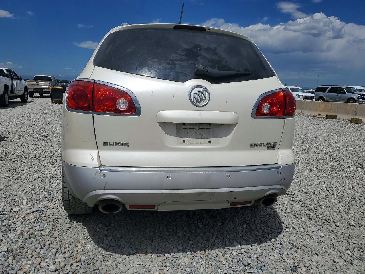 2011 Buick Enclave Cxl White vin: 5GAKRCED8BJ334867